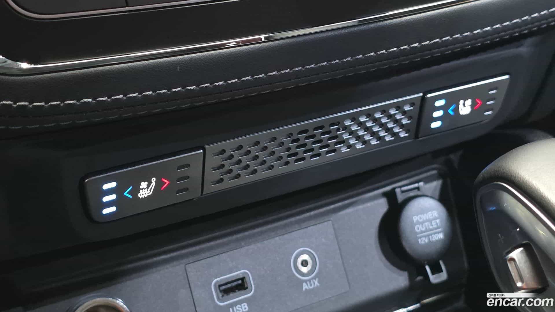 Rexton KG Mobility 2018.6-OPTION-024