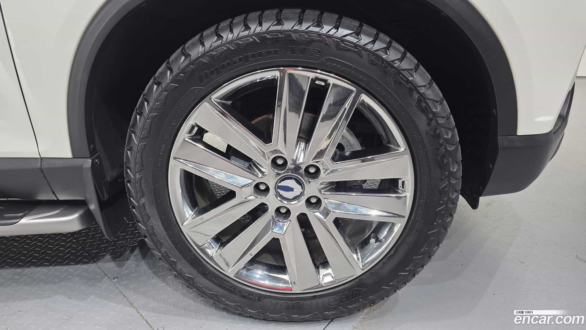 Rexton KG Mobility 2018.6-OUTER-031