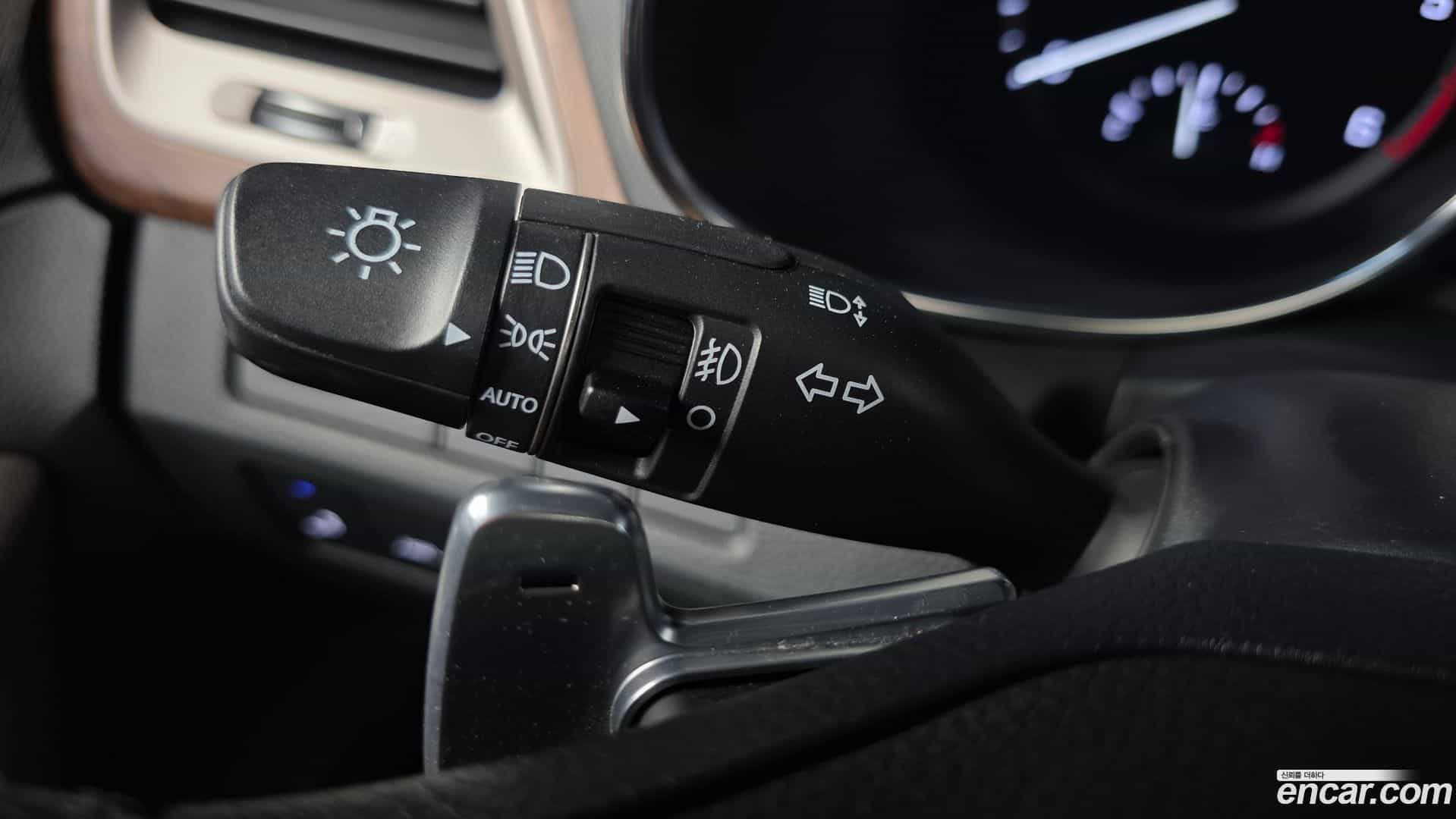 Maxcruz Hyundai 2018.3-OPTION-041