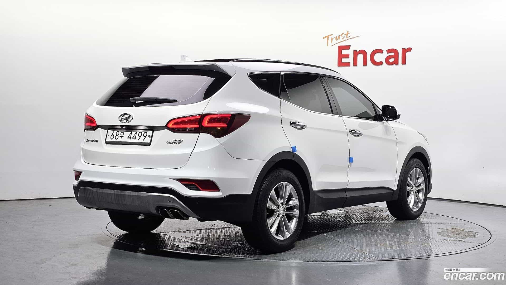 Santafe Hyundai 2015.6-OUTER-002