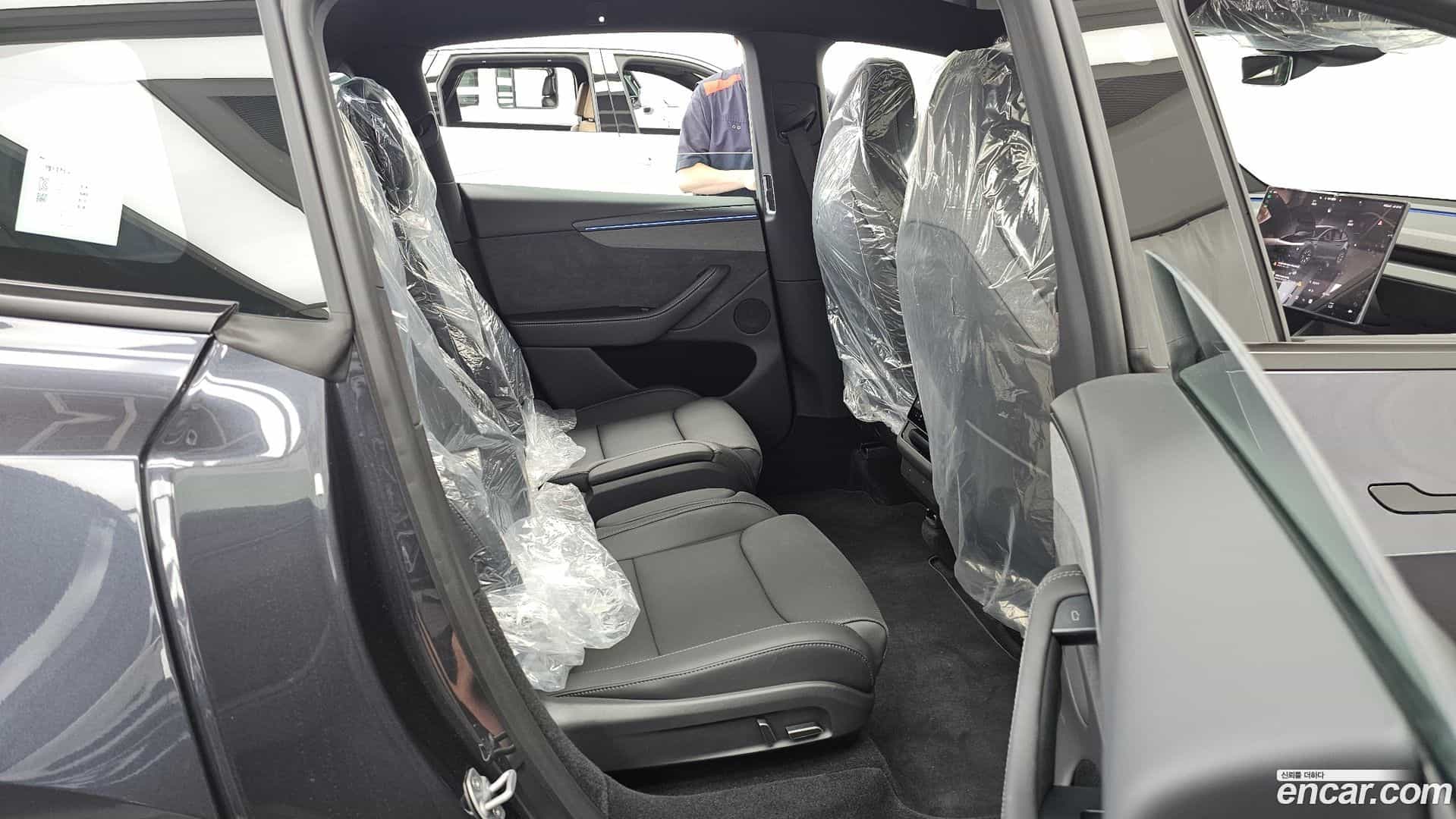 Model Y Tesla 2026.5-OPTION-016