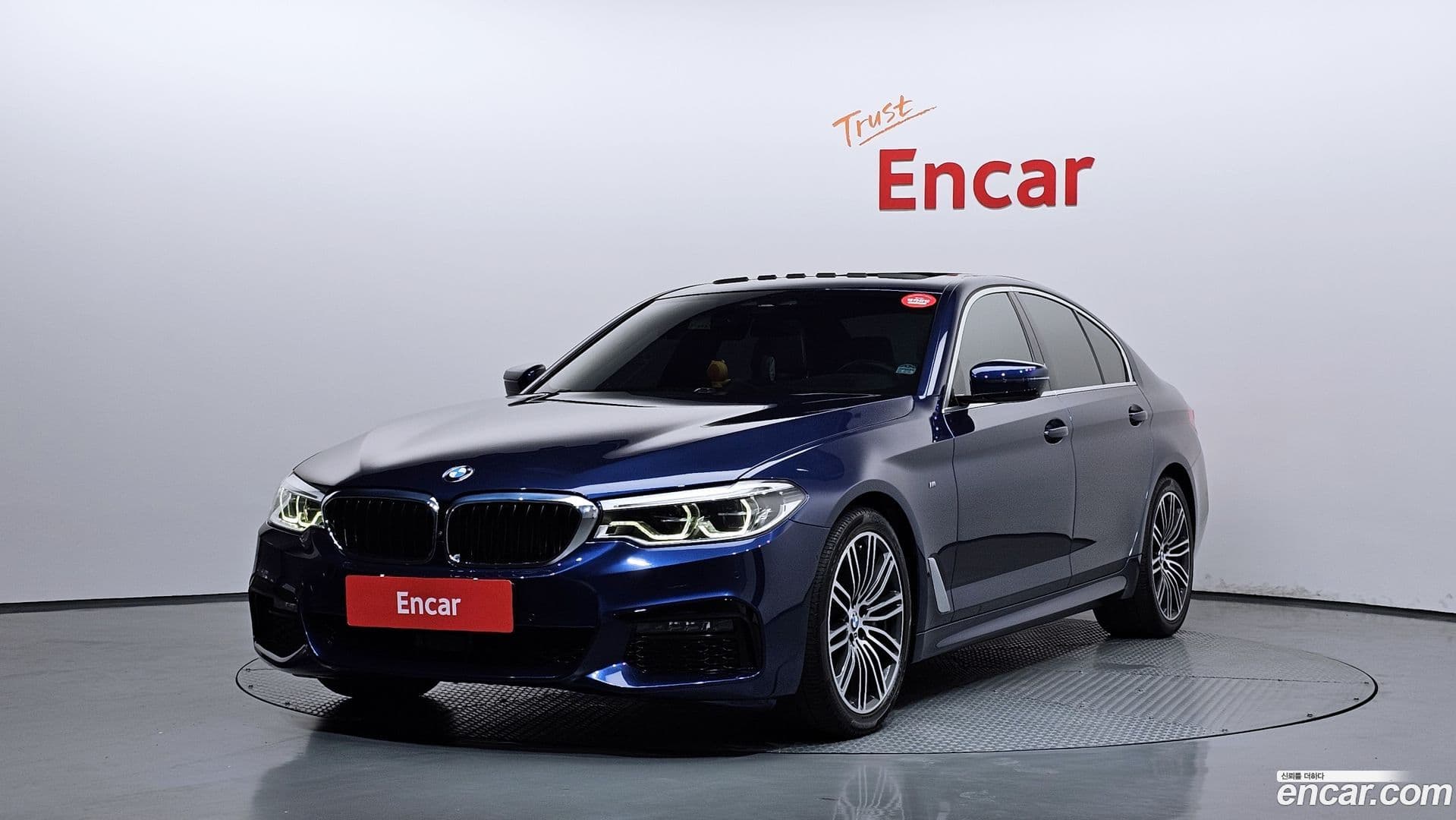 Main__Slider__Photo:5-Series BMW 2019.11-0