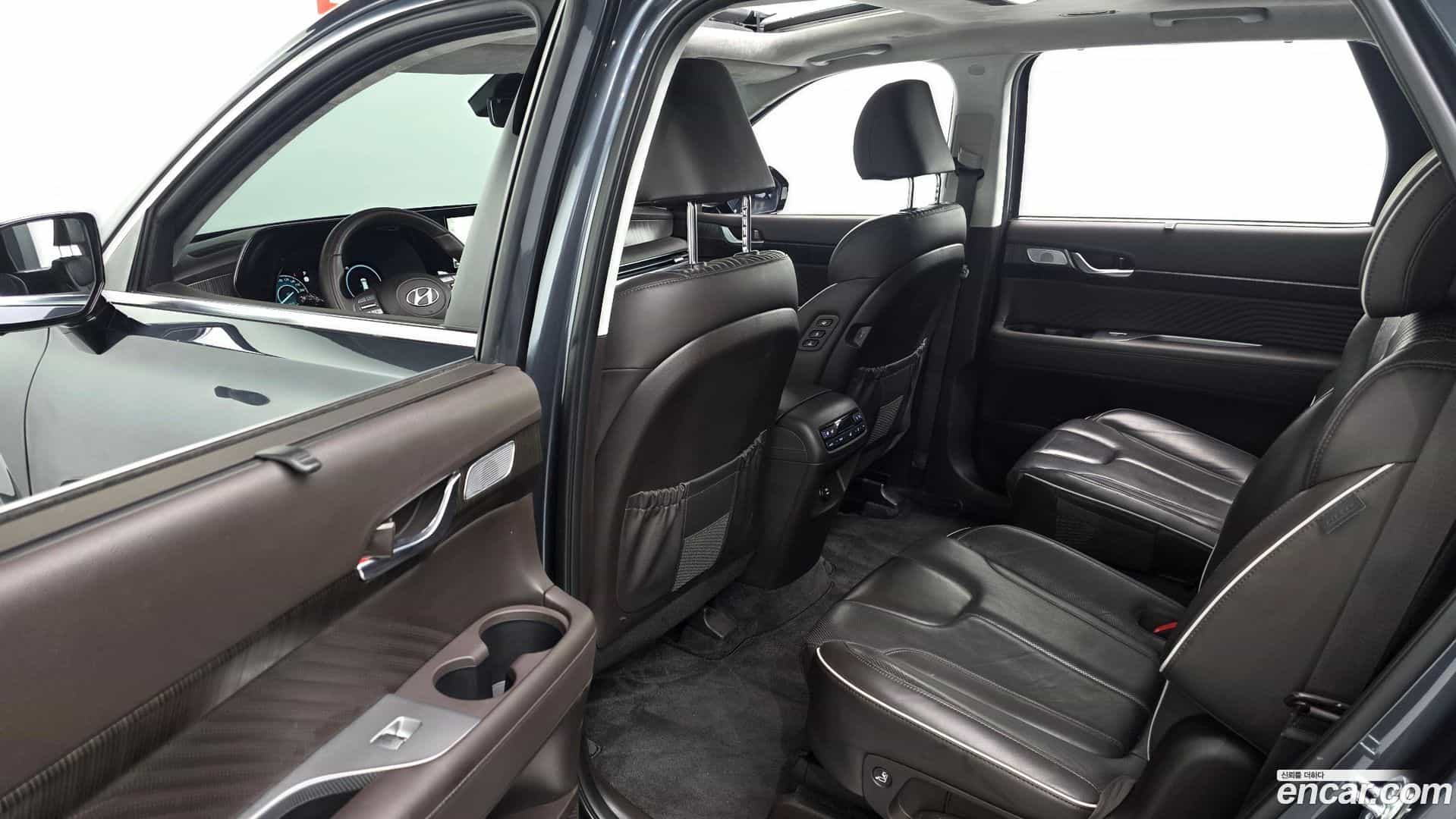 Palisade Hyundai 2023.4-OPTION-016