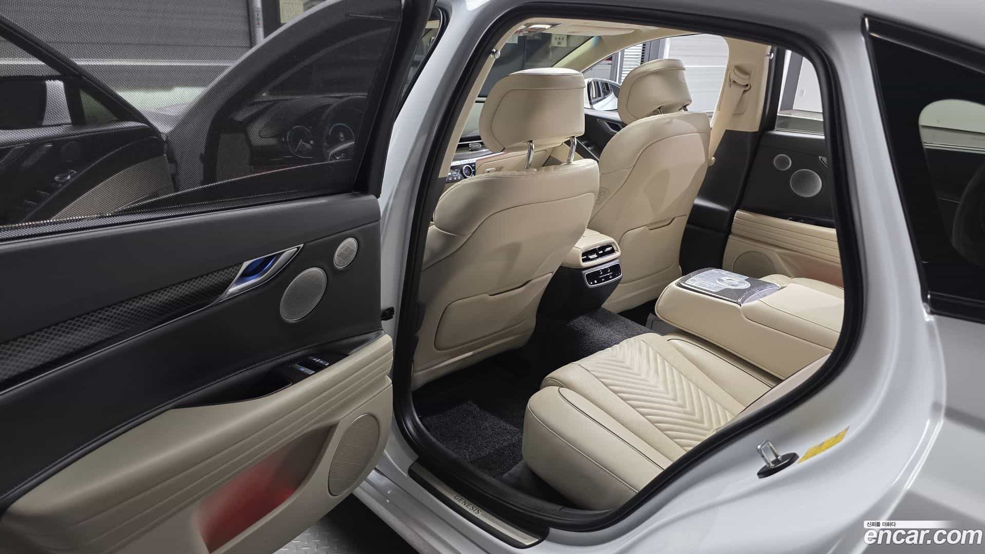G80 Genesis 2022.4-OPTION-015