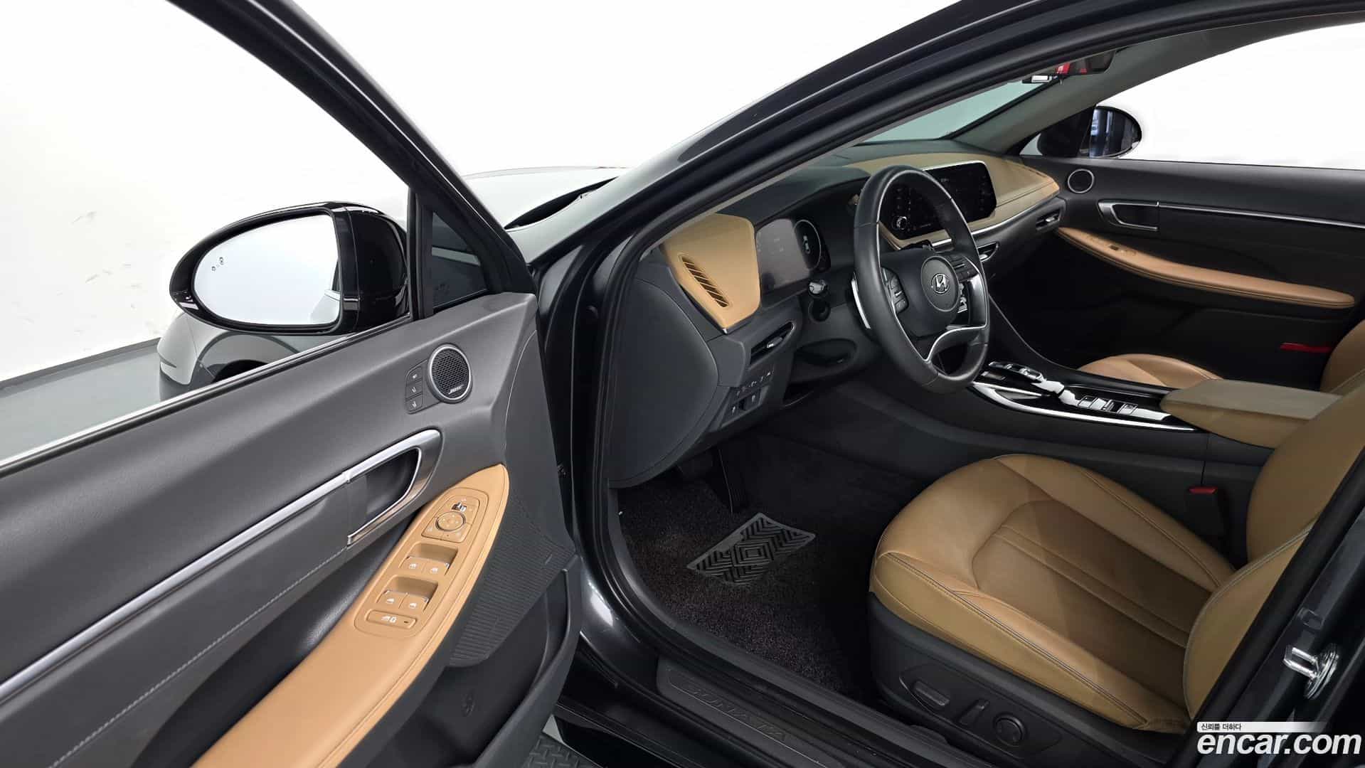 Sonata Hyundai 2021.4-INNER-010