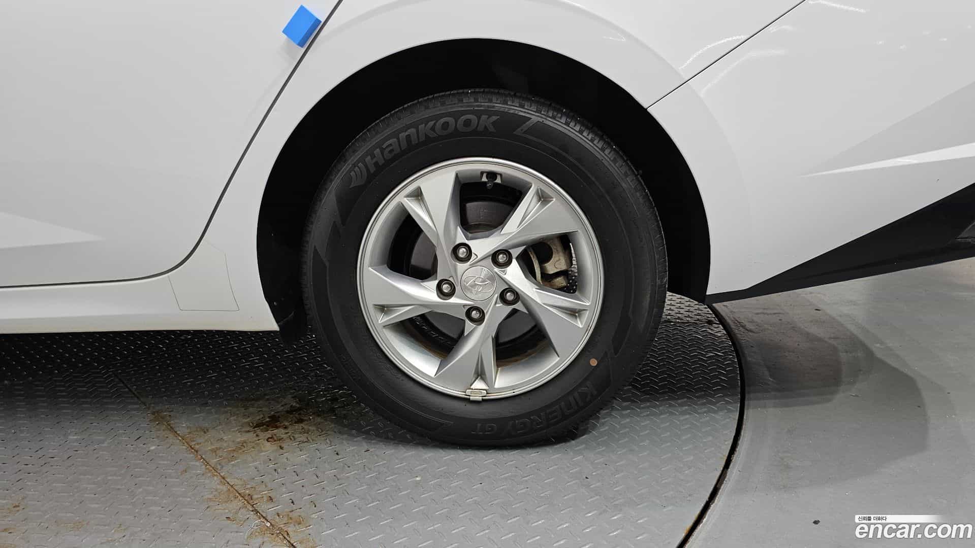 AVANTE Hyundai 2021.5-OUTER-031