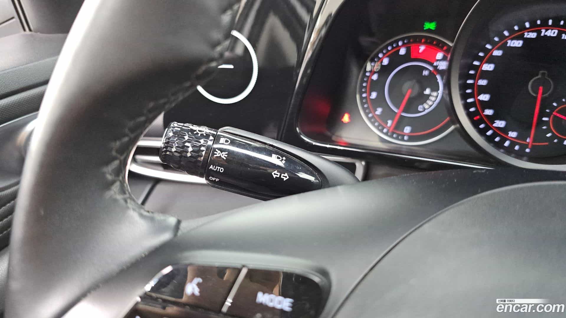 AVANTE Hyundai 2021.5-OPTION-042