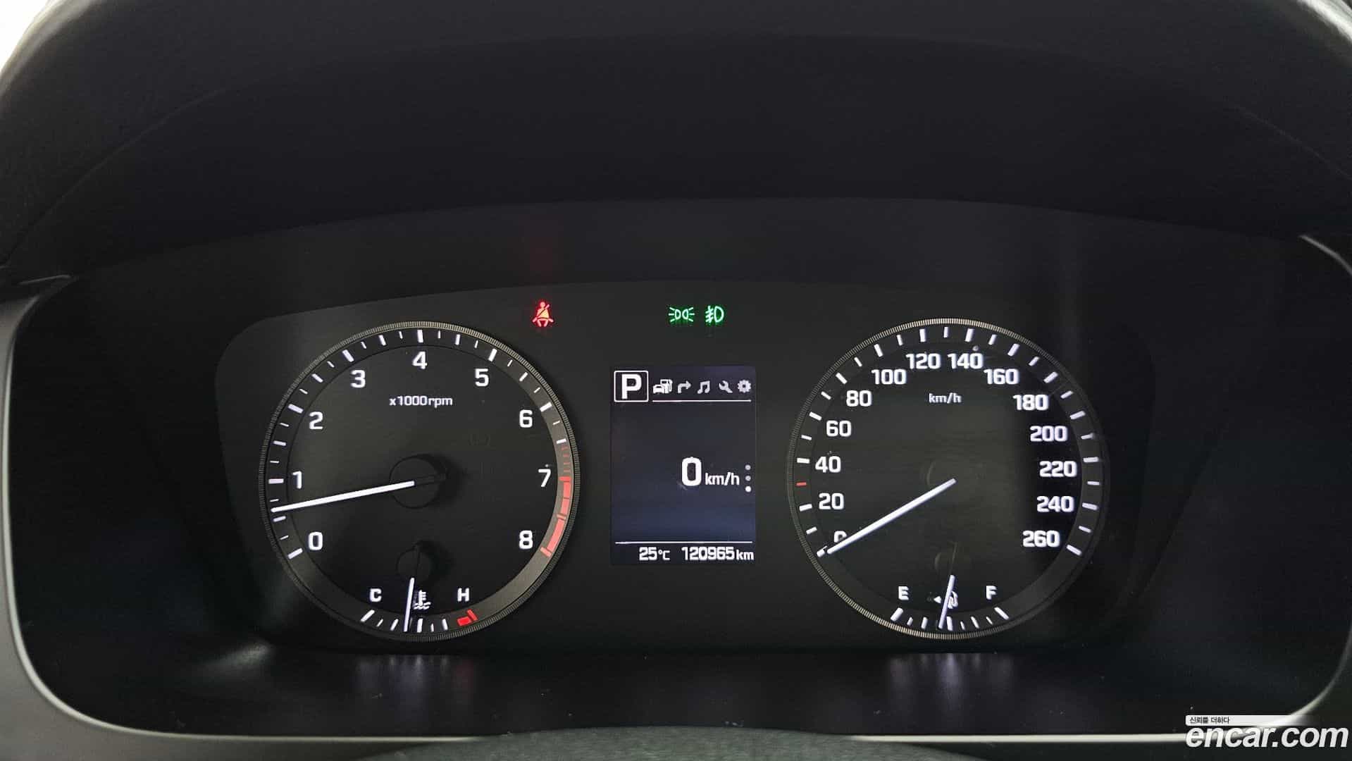 Sonata Hyundai 2015.9-INNER-008