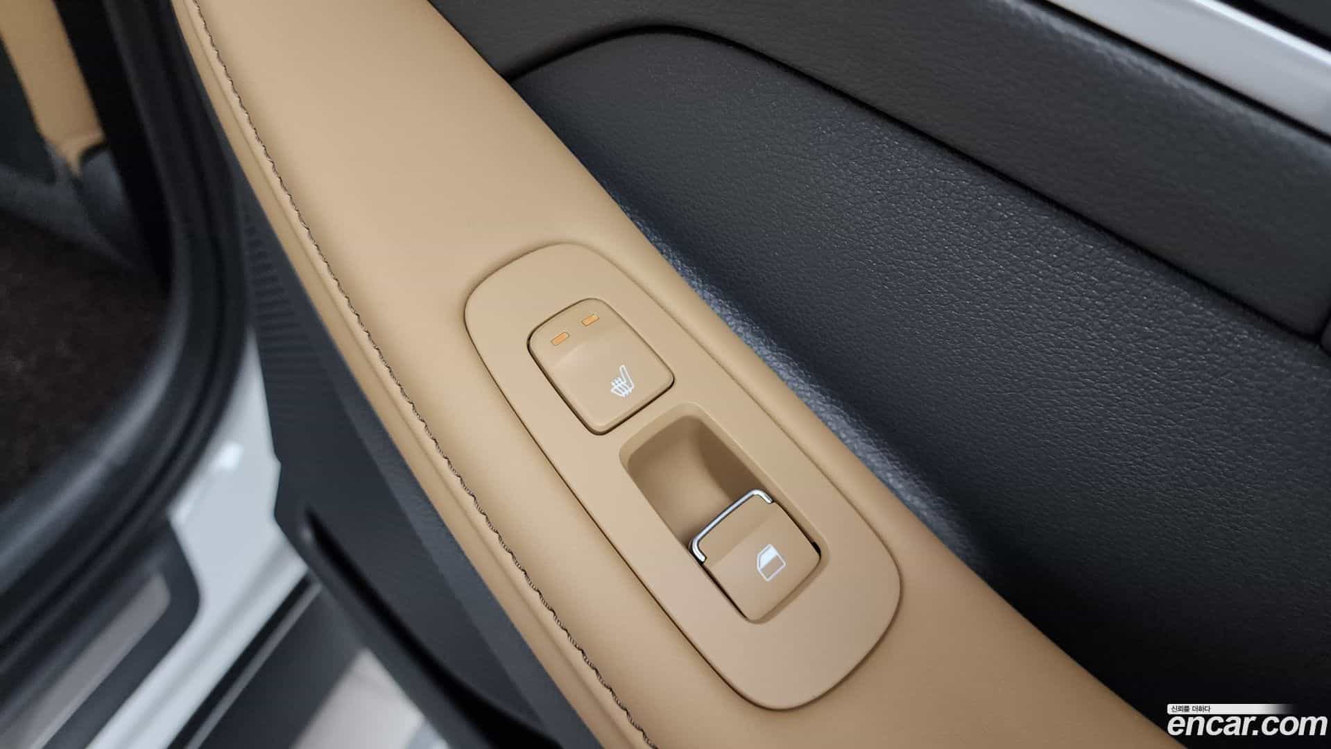 Sonata Hyundai 2019.8-OPTION-023