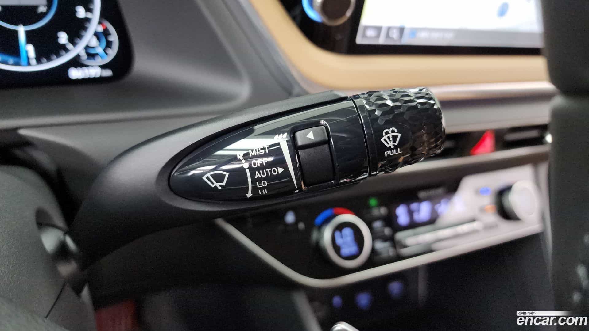 Sonata Hyundai 2019.8-OPTION-041
