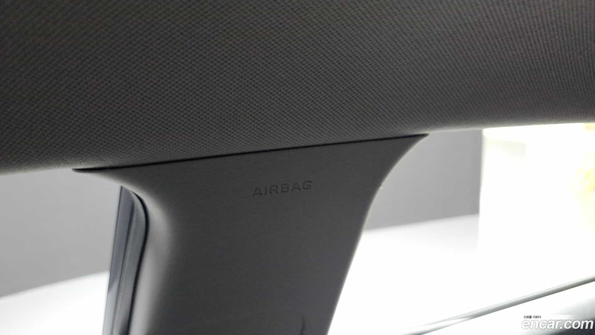 AVANTE Hyundai 2019.0-OPTION-044
