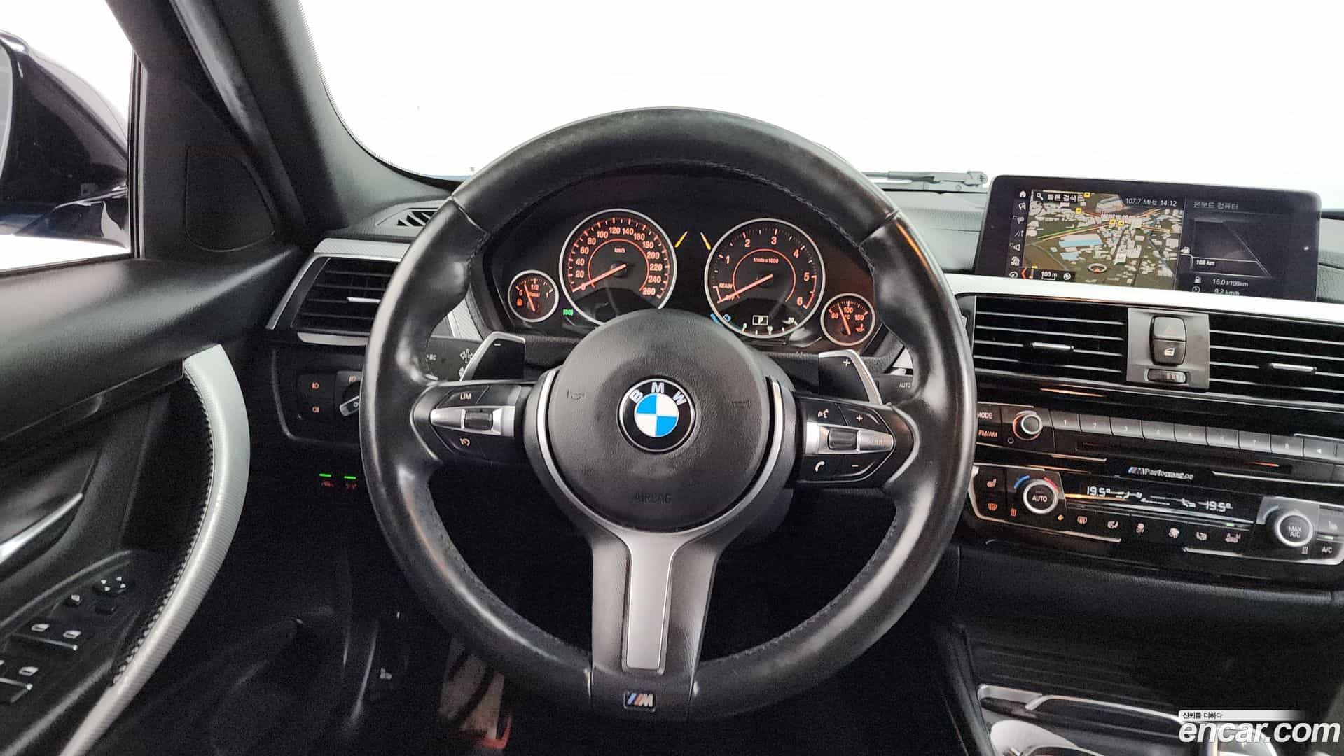 3-Series BMW 2018.2-OPTION-017