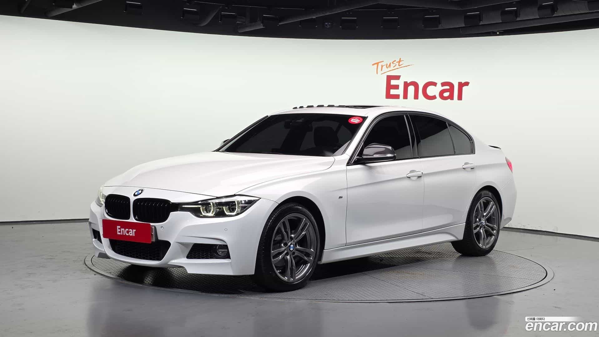 3-Series BMW 2018.11-OUTER-001
