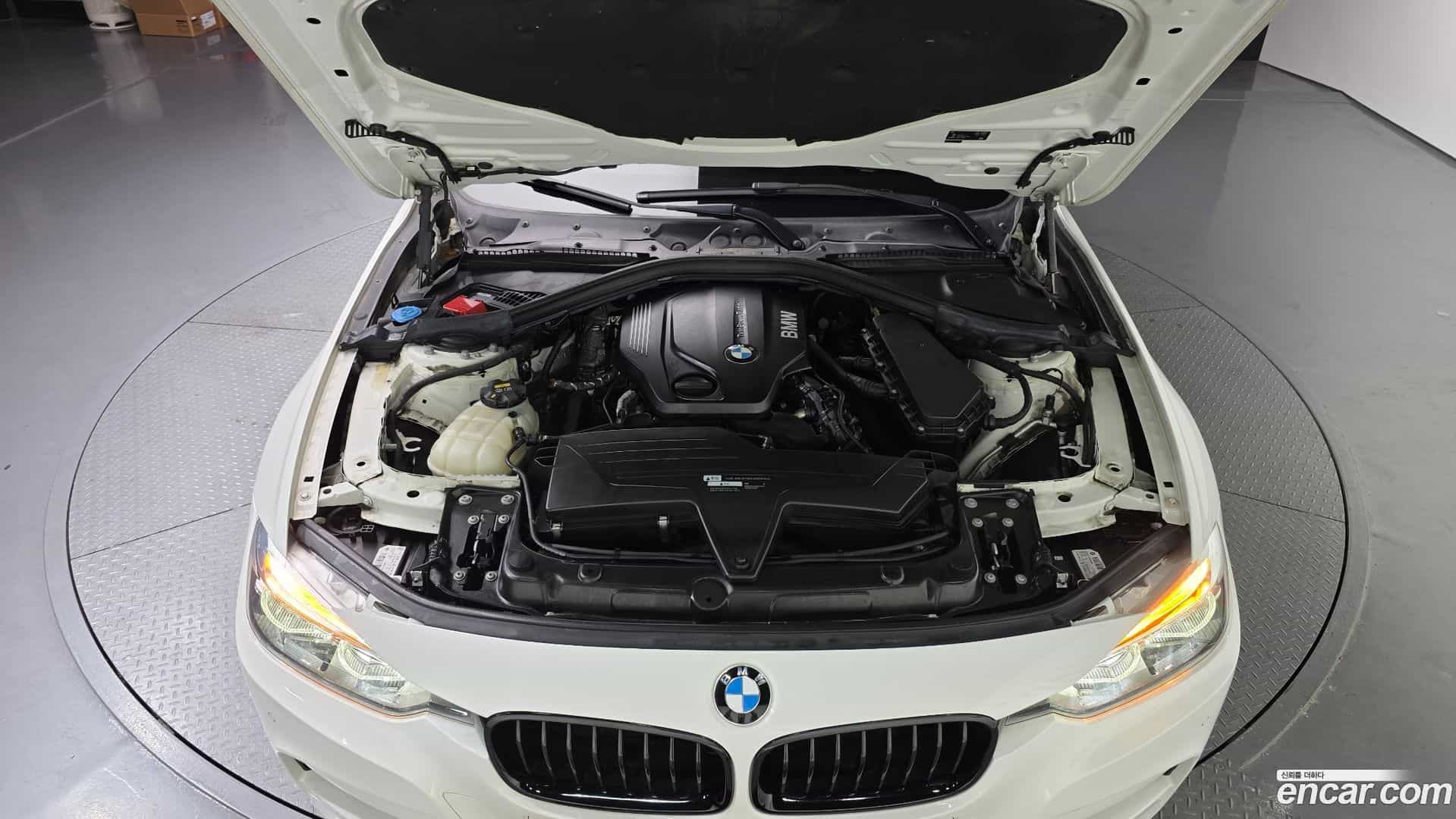 3-Series BMW 2018.11-OUTER-006