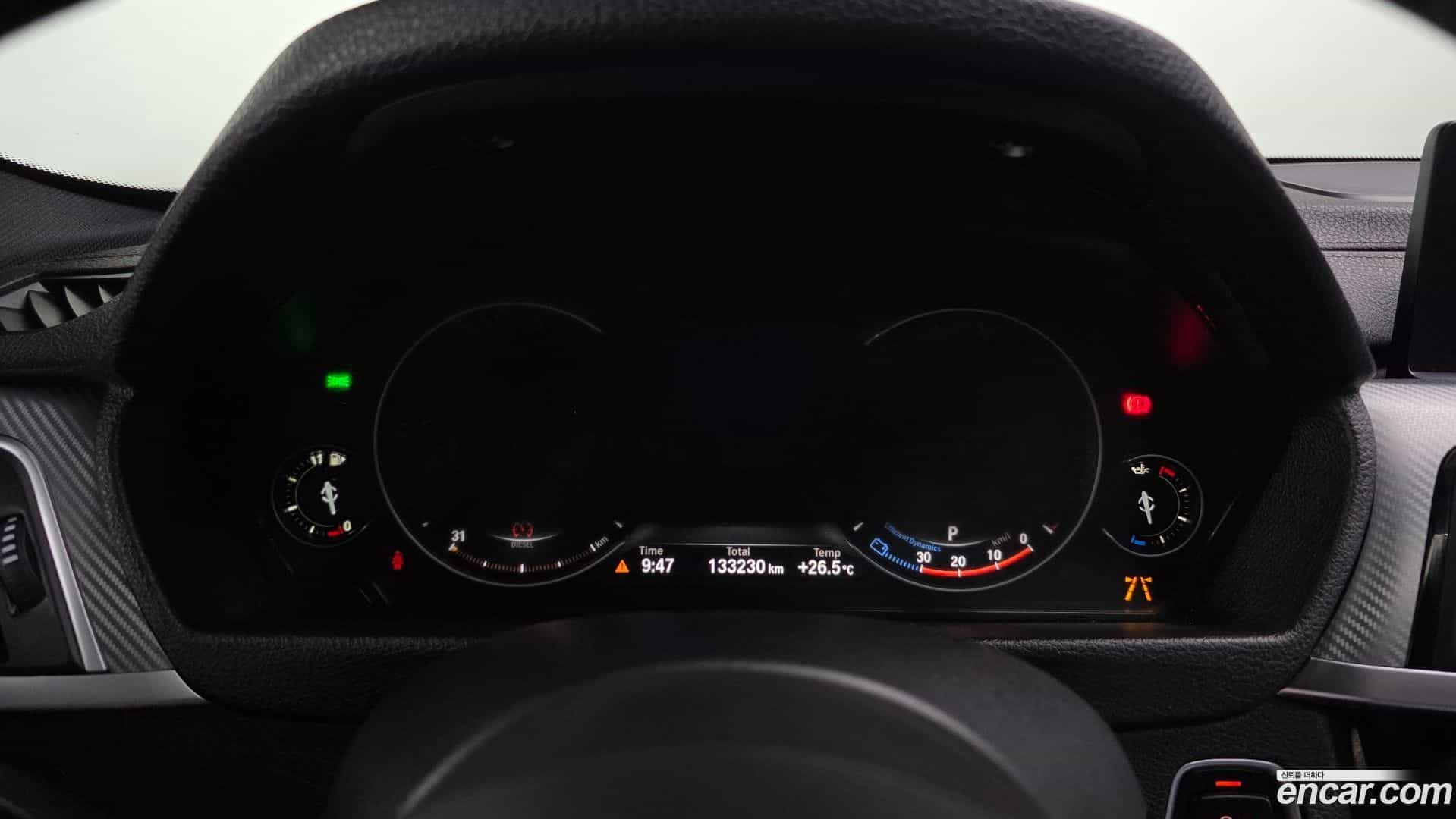 3-Series BMW 2018.11-INNER-008