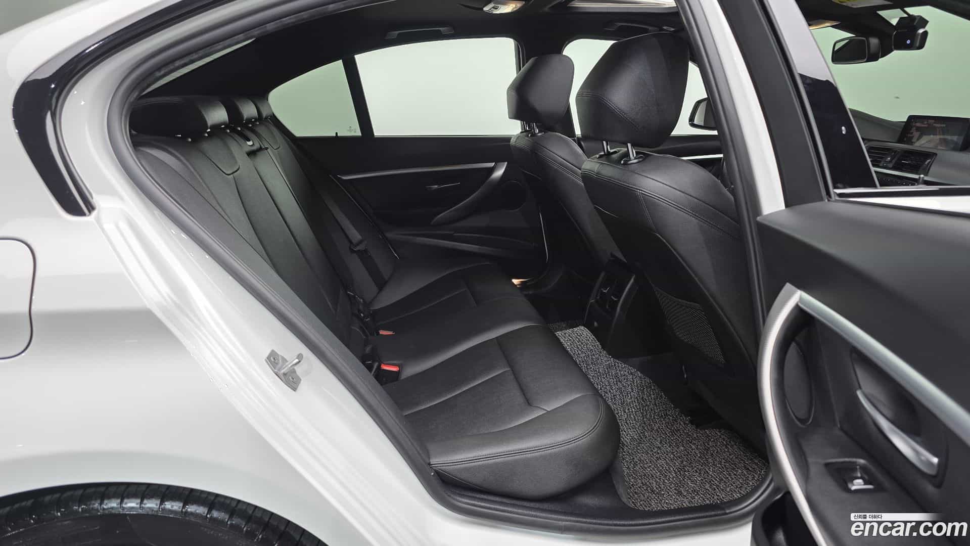 3-Series BMW 2018.11-OPTION-015