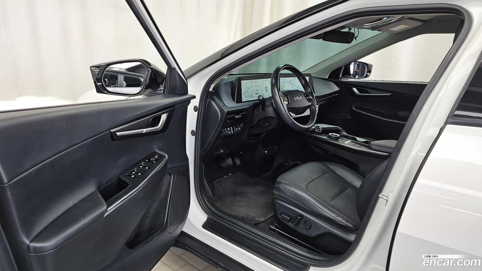 EV6 Kia 2022.2-INNER-010