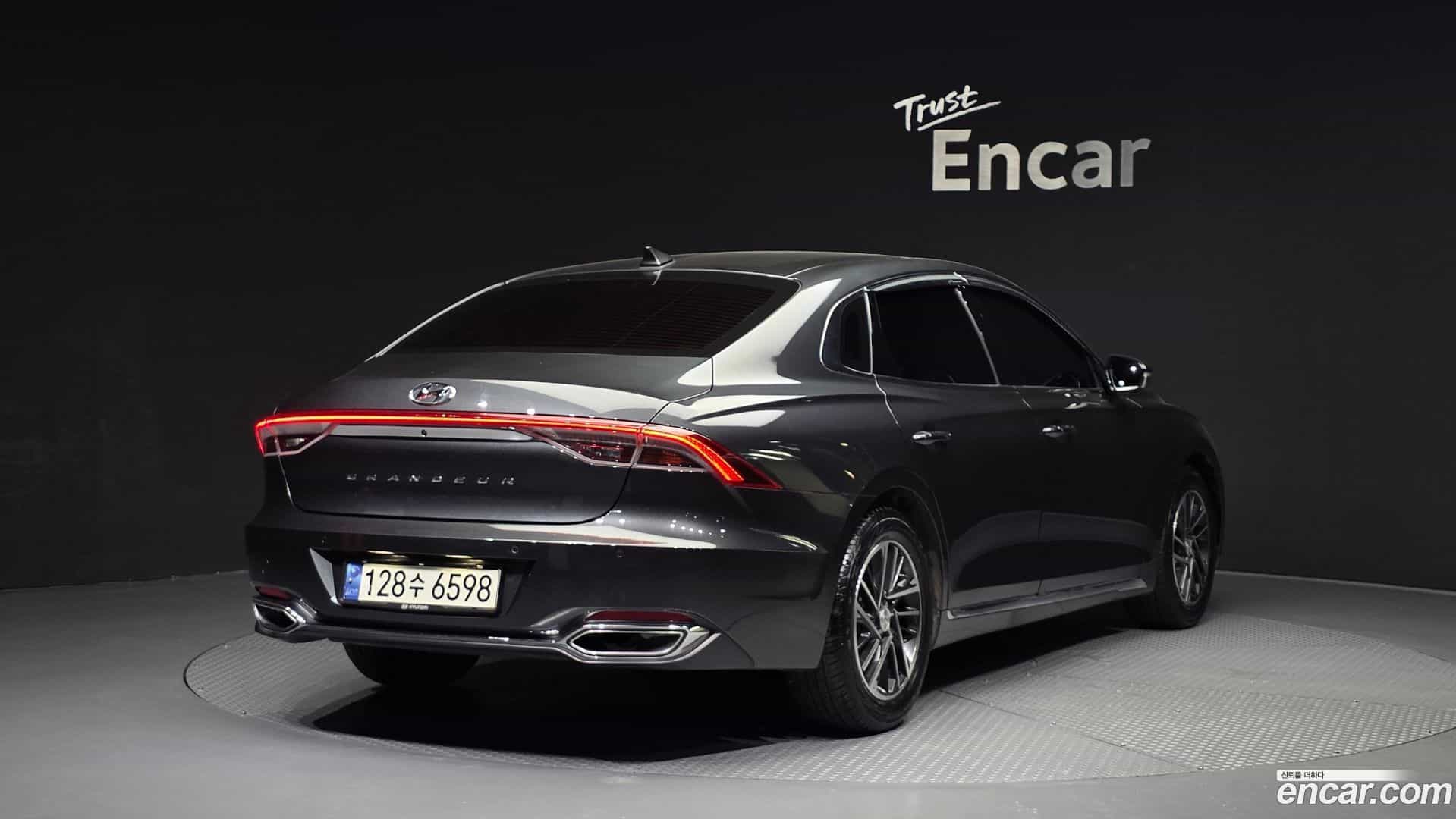 Grandeur Hyundai 2021.5-OUTER-002