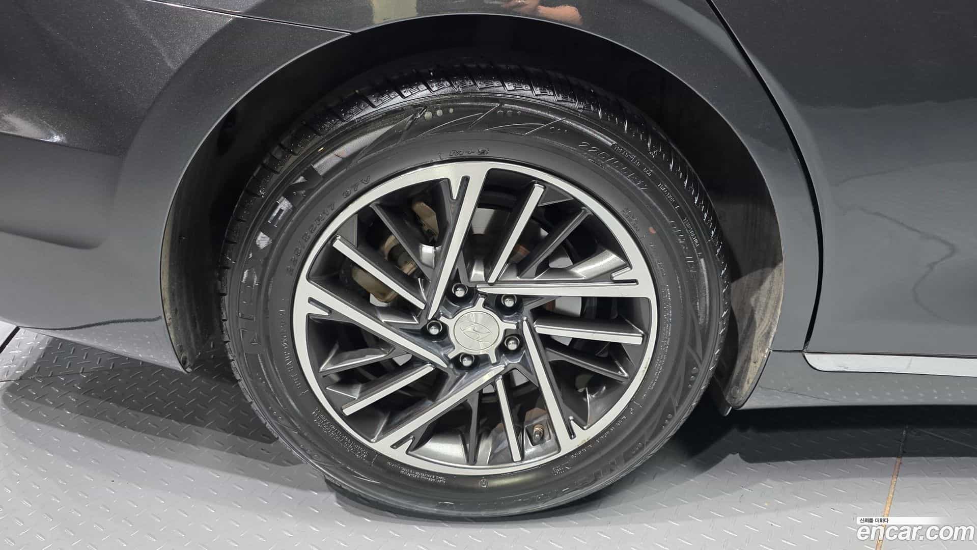 Grandeur Hyundai 2021.5-OUTER-005