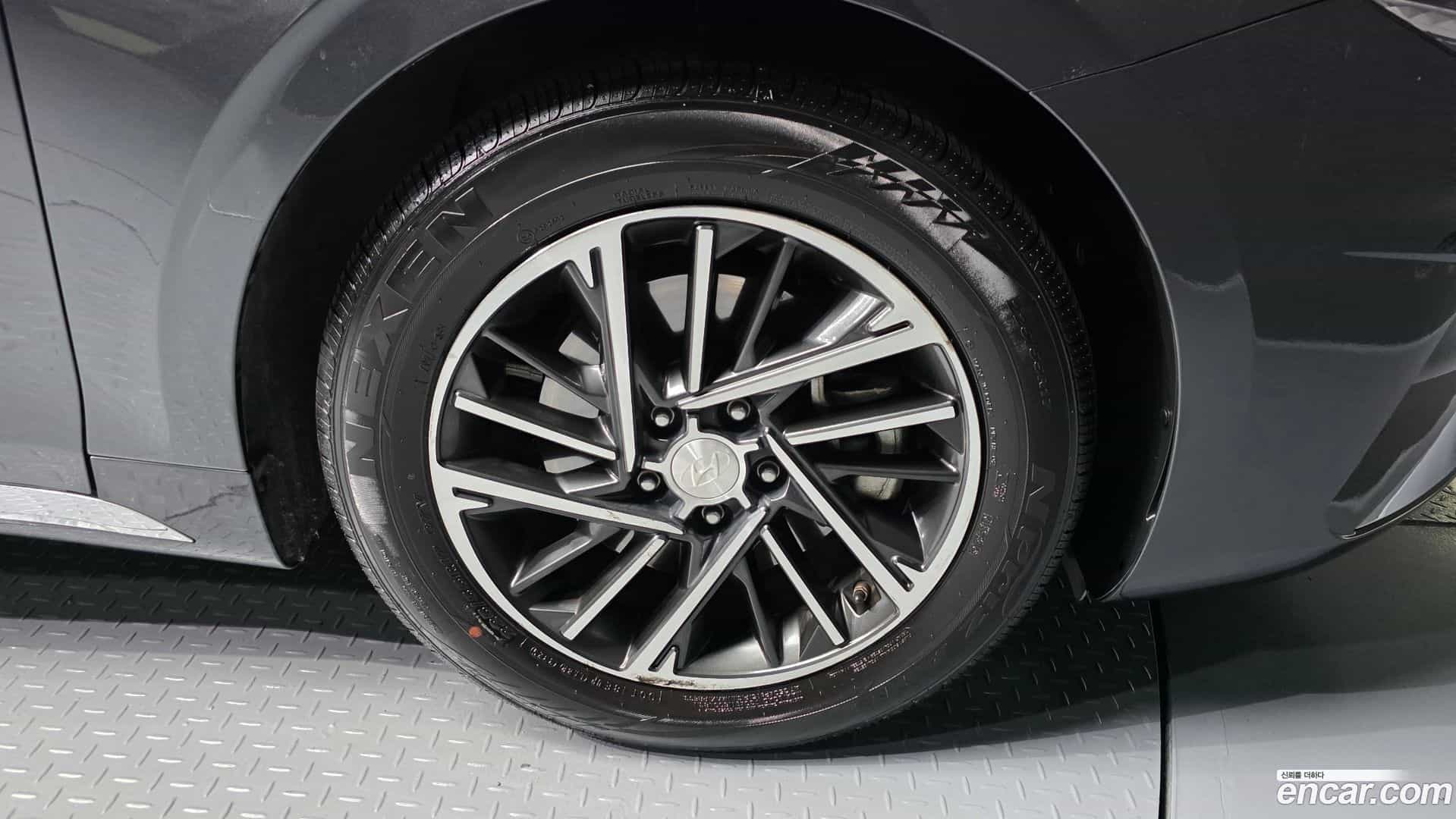Grandeur Hyundai 2021.5-OUTER-031