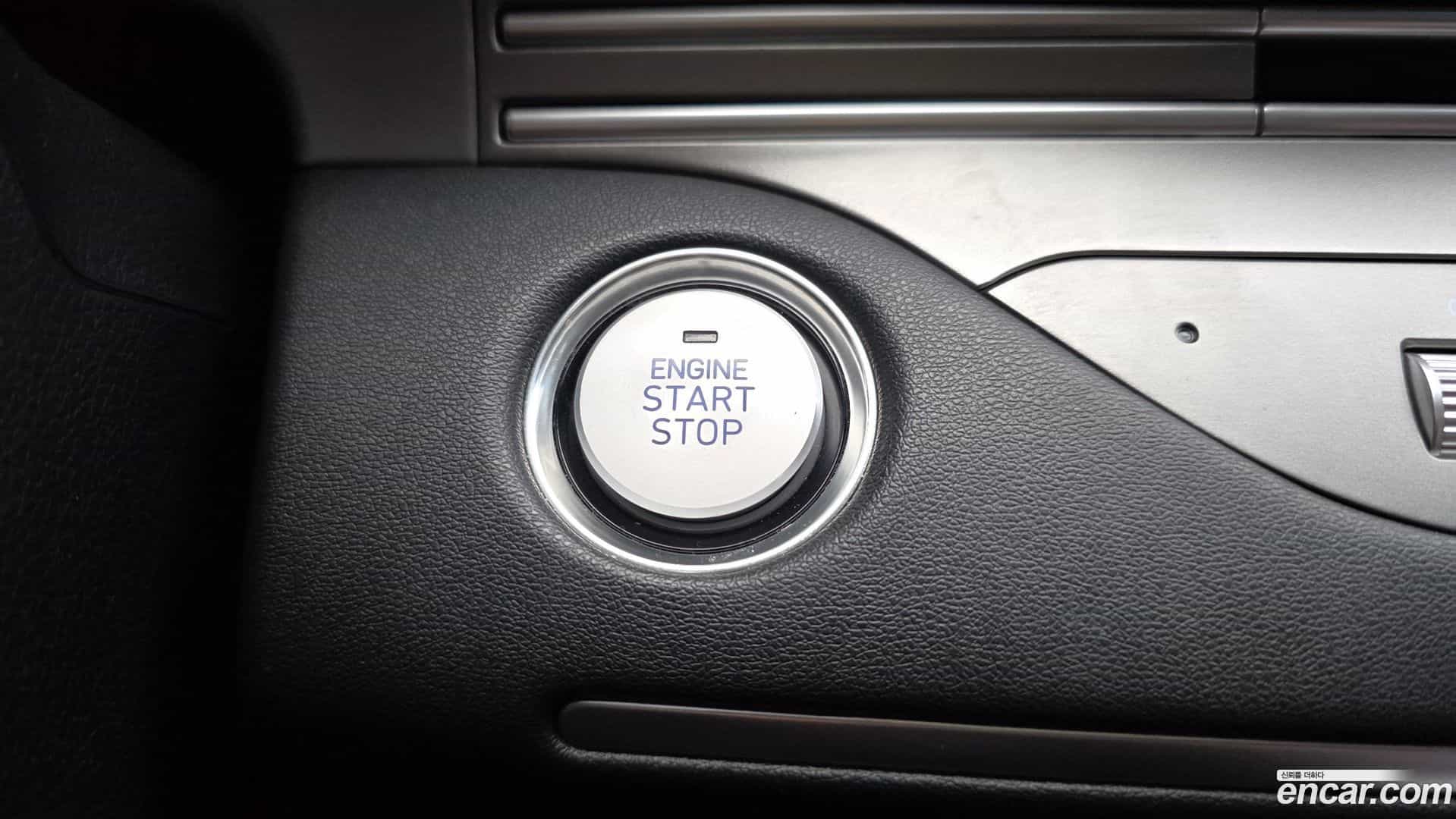 Grandeur Hyundai 2021.5-OPTION-040