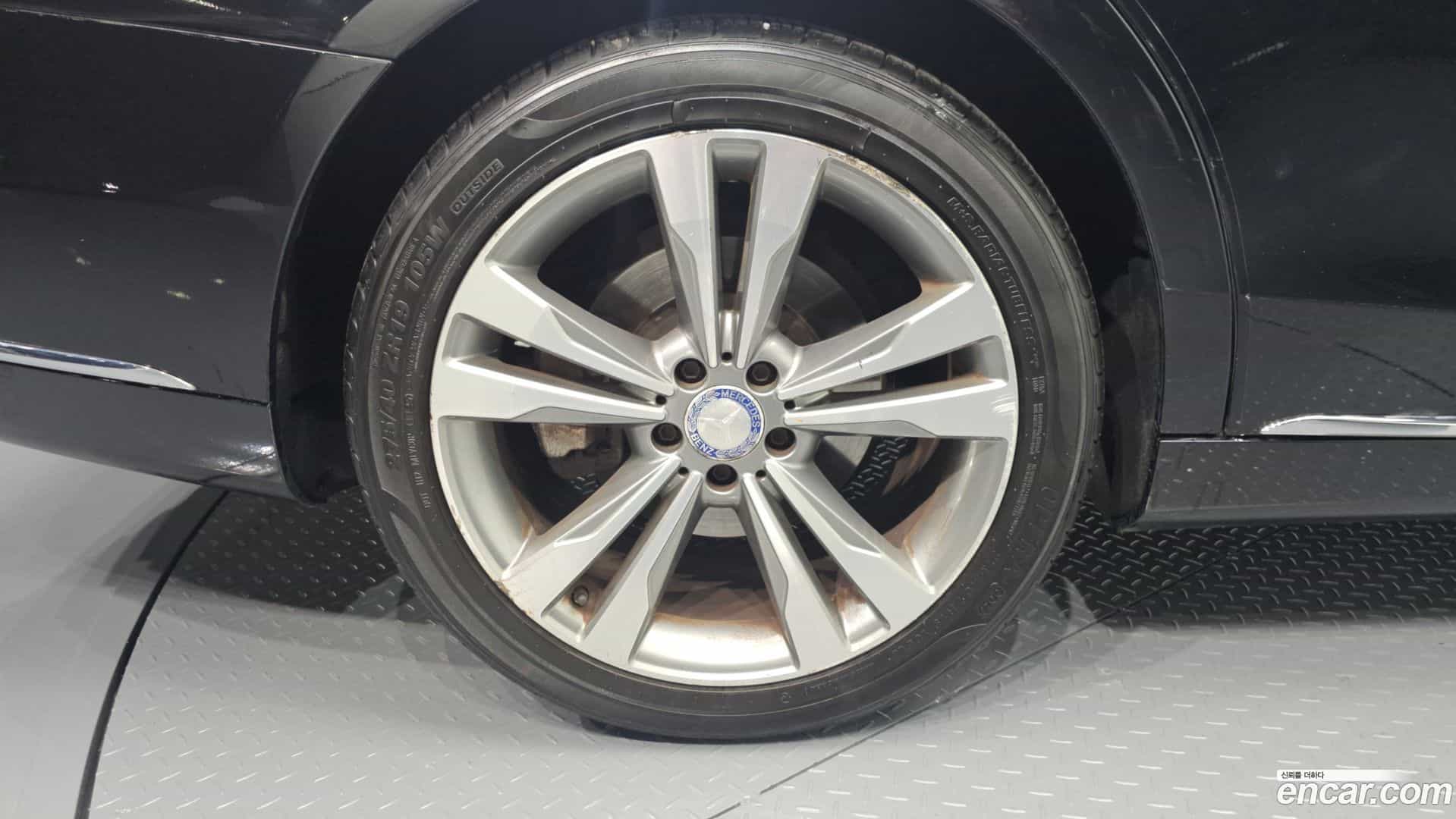 S-Class Mercedes-Benz 2017.1-OUTER-005