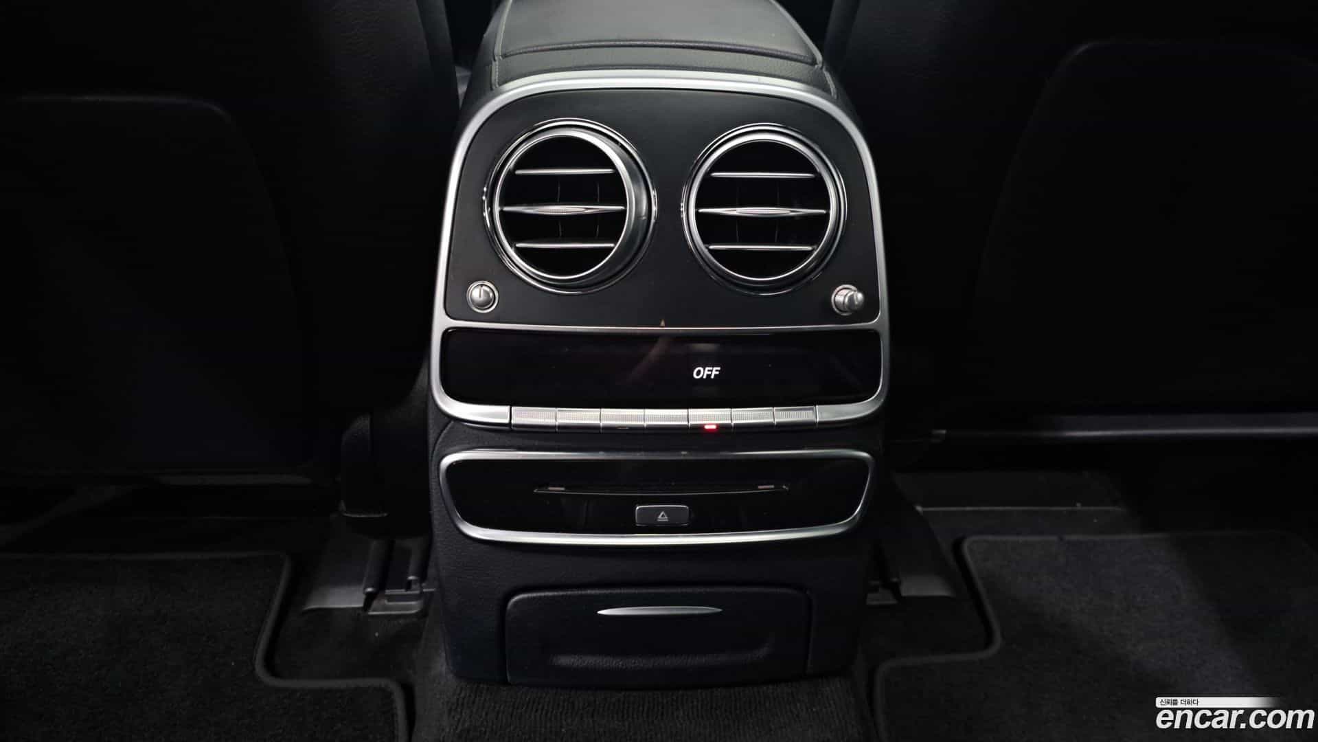 S-Class Mercedes-Benz 2017.1-OPTION-046