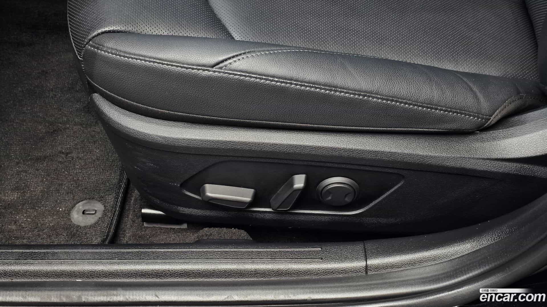 Sonata Hyundai 2022.4-OPTION-043