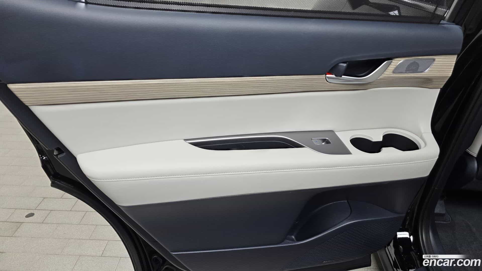 Palisade Hyundai 2022.5-INNER-035