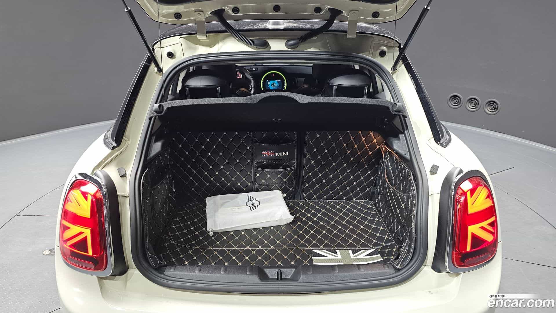 Cooper Mini 2019.11-OPTION-024