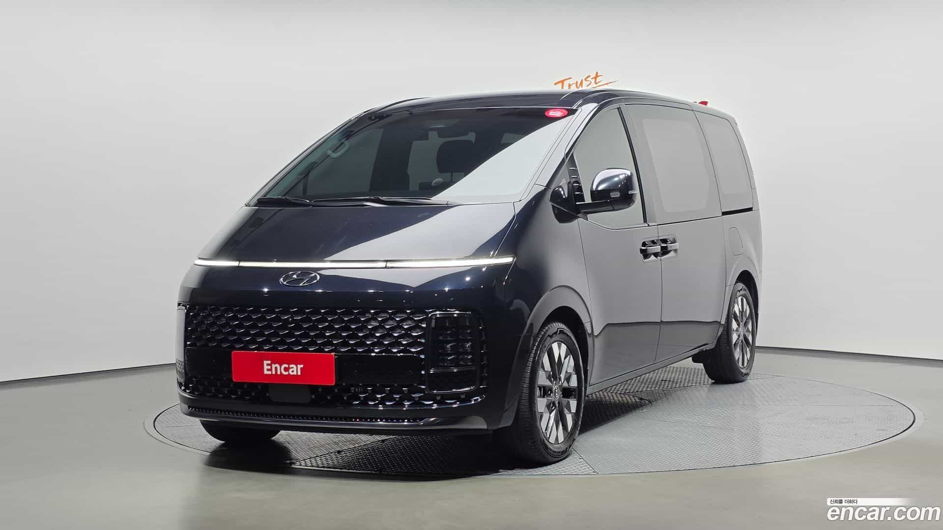 Staria Hyundai 2023.2-OUTER-001