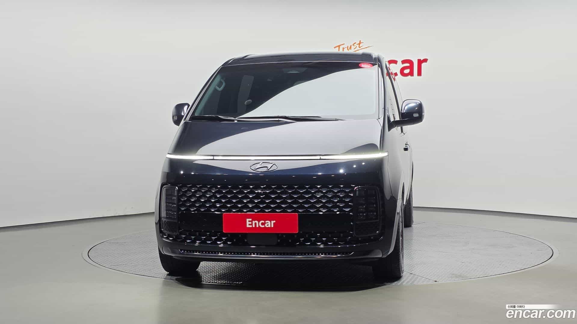 Staria Hyundai 2023.2-OUTER-003