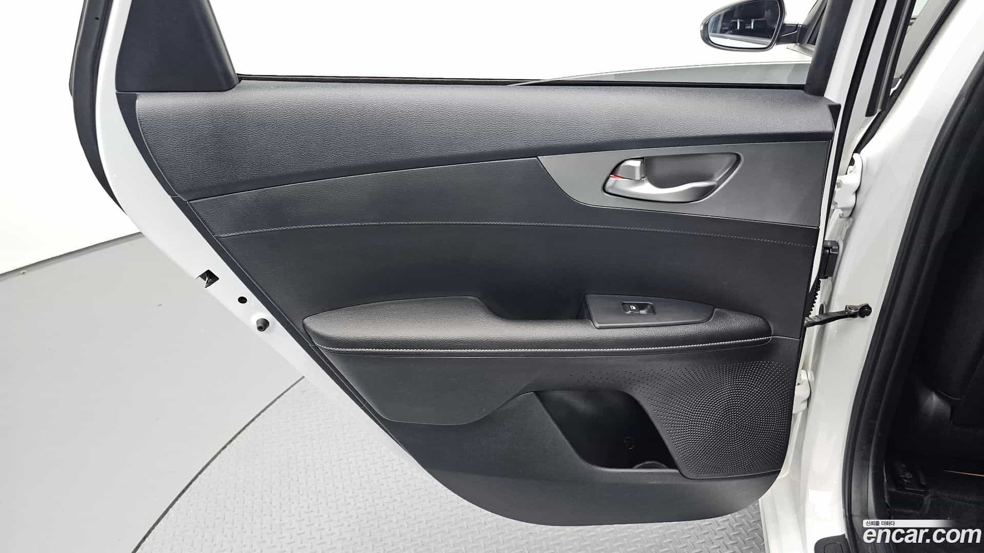 K3 Kia 2019.3-INNER-035
