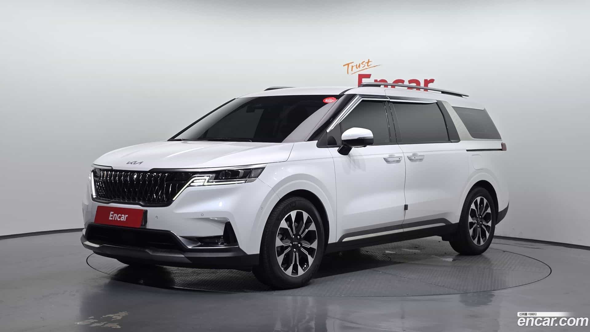Canival Kia 2021.10-OUTER-001