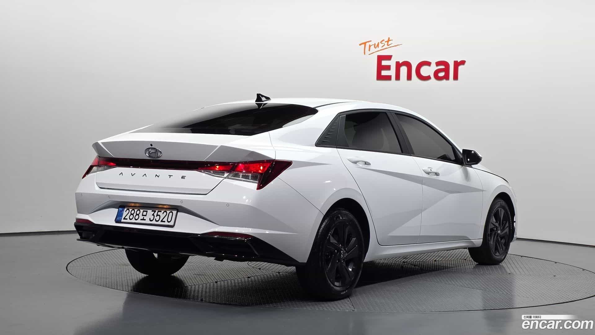 AVANTE Hyundai 2022.5-OUTER-002