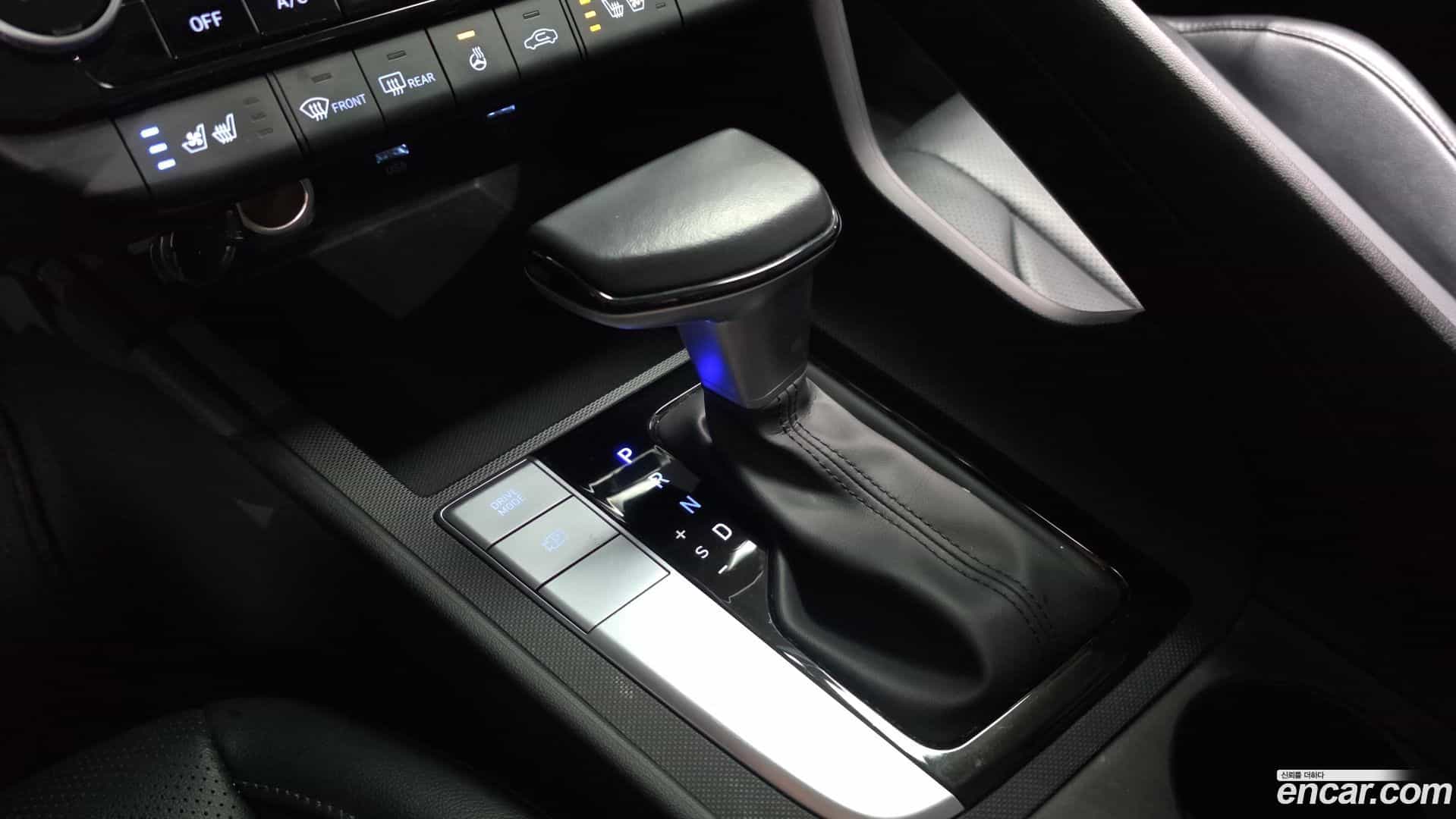 AVANTE Hyundai 2022.5-INNER-009