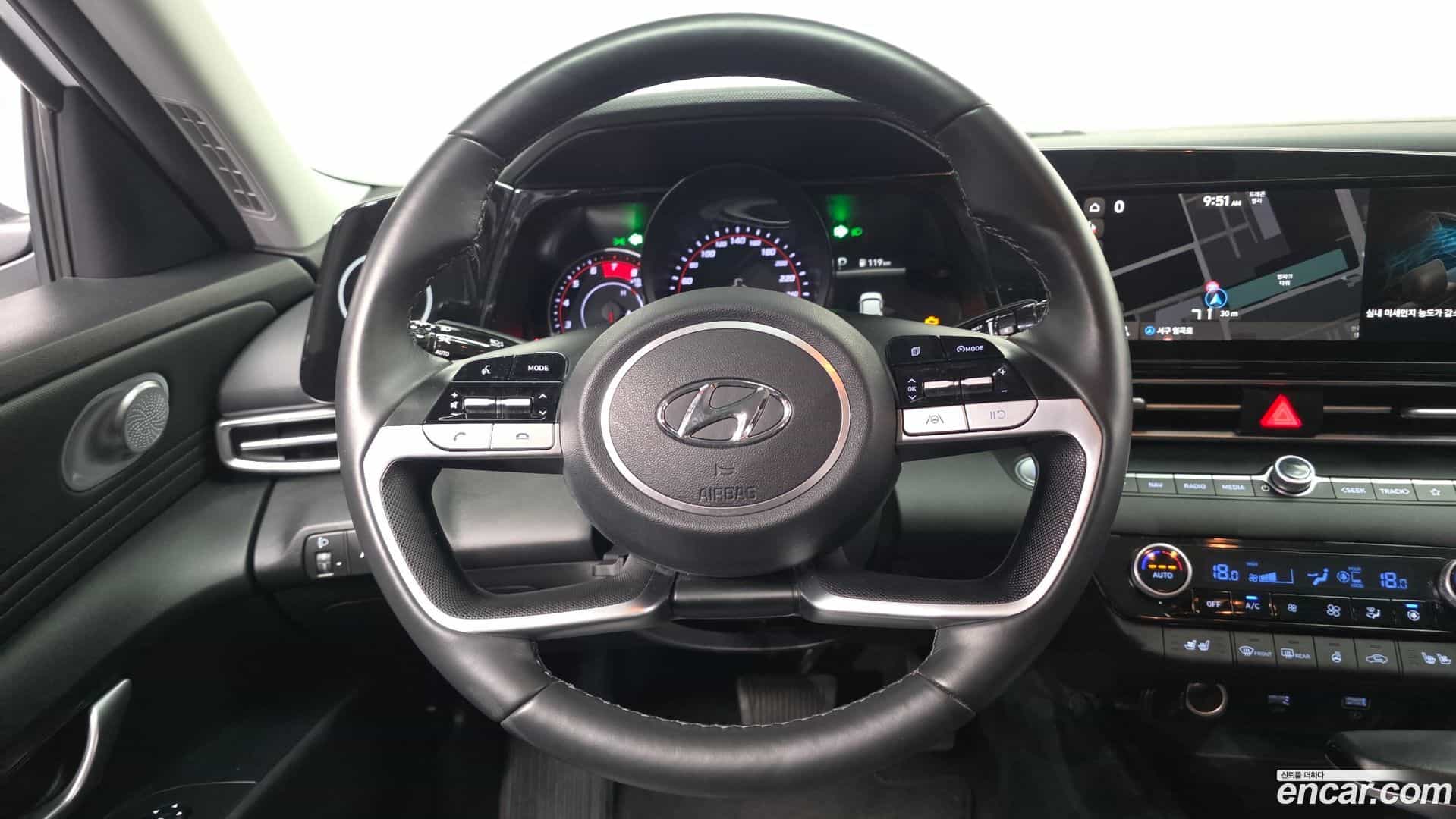 AVANTE Hyundai 2022.5-OPTION-017