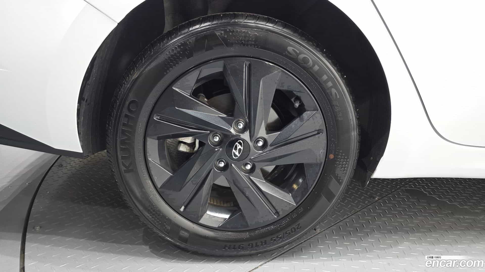 AVANTE Hyundai 2022.5-OUTER-031