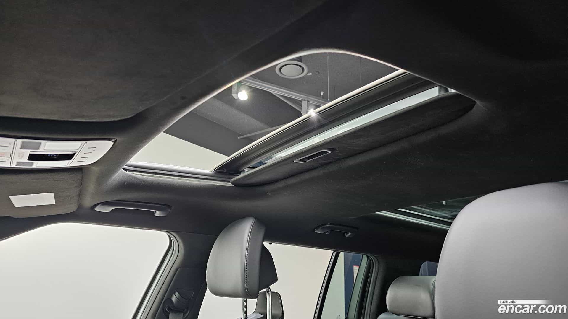 Santafe Hyundai 2024.2-OPTION-044