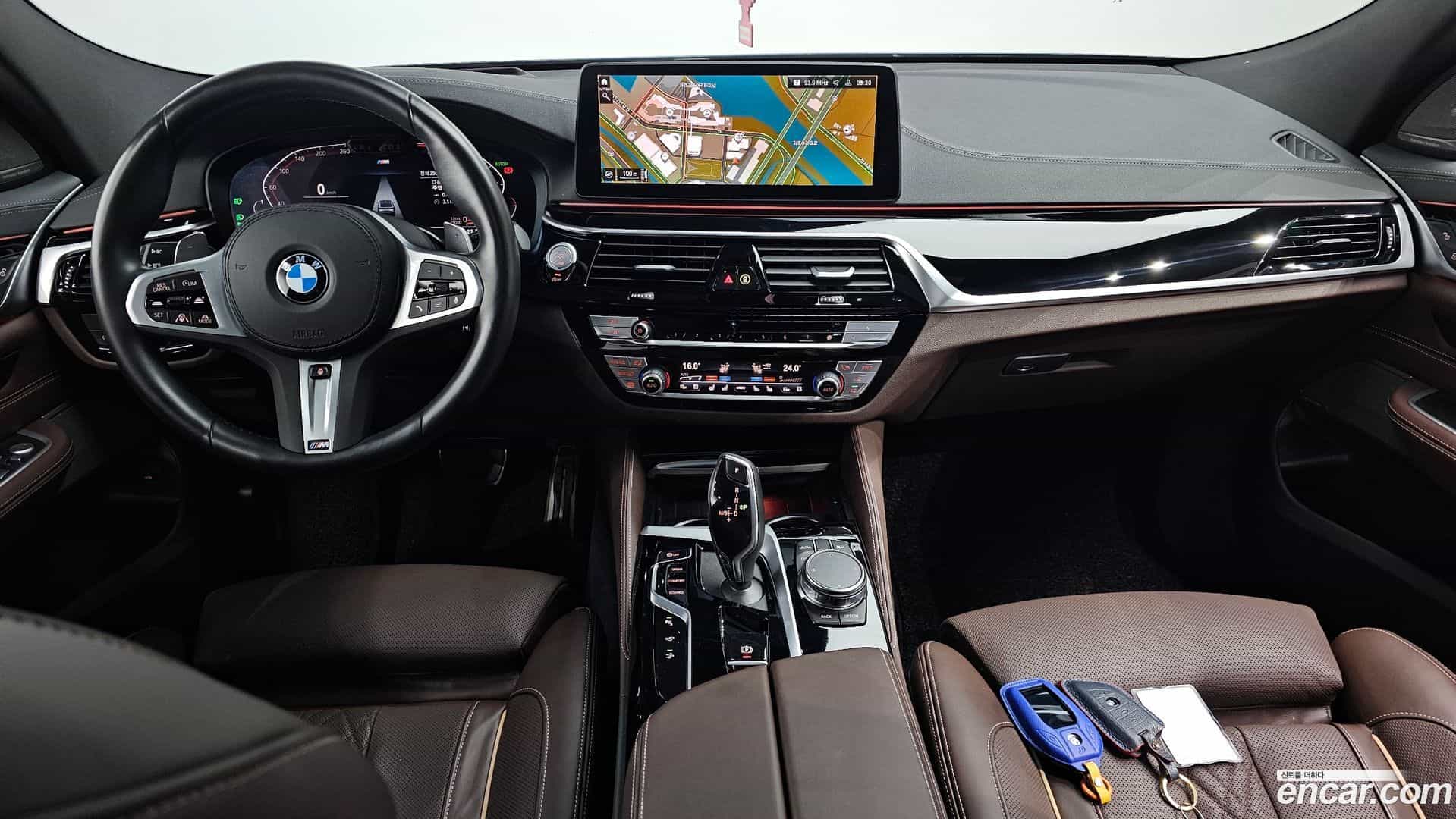 Gran Turismo BMW 2023.5-INNER-007