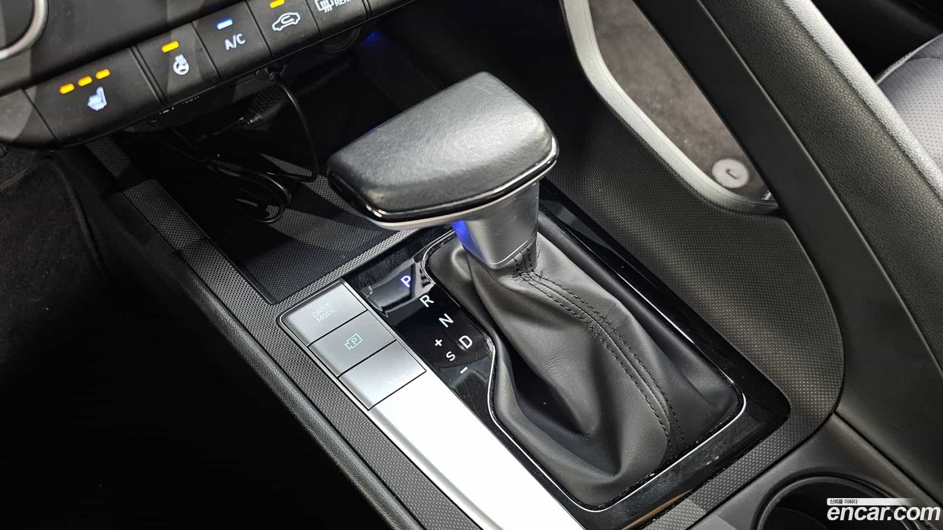 AVANTE Hyundai 2022.0-INNER-009