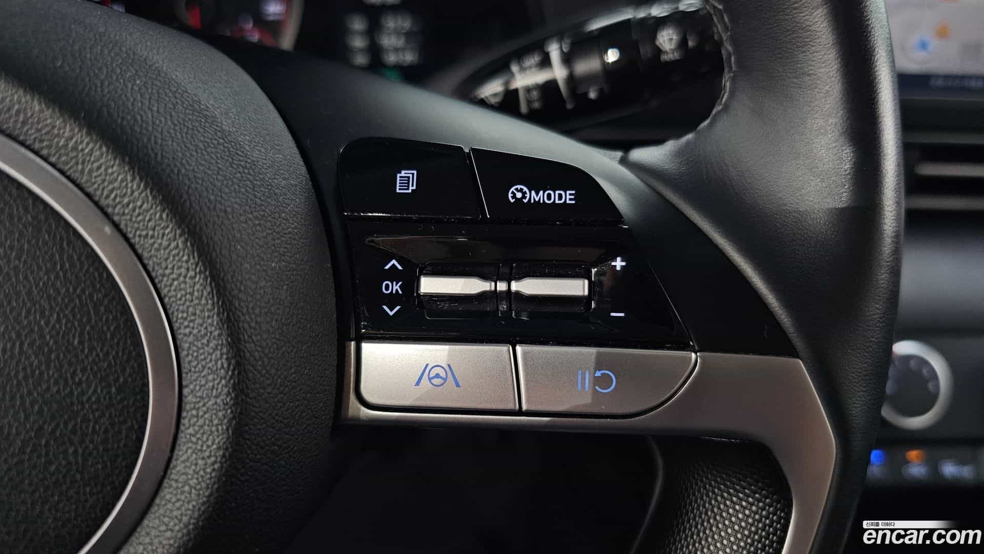 AVANTE Hyundai 2022.0-OPTION-019