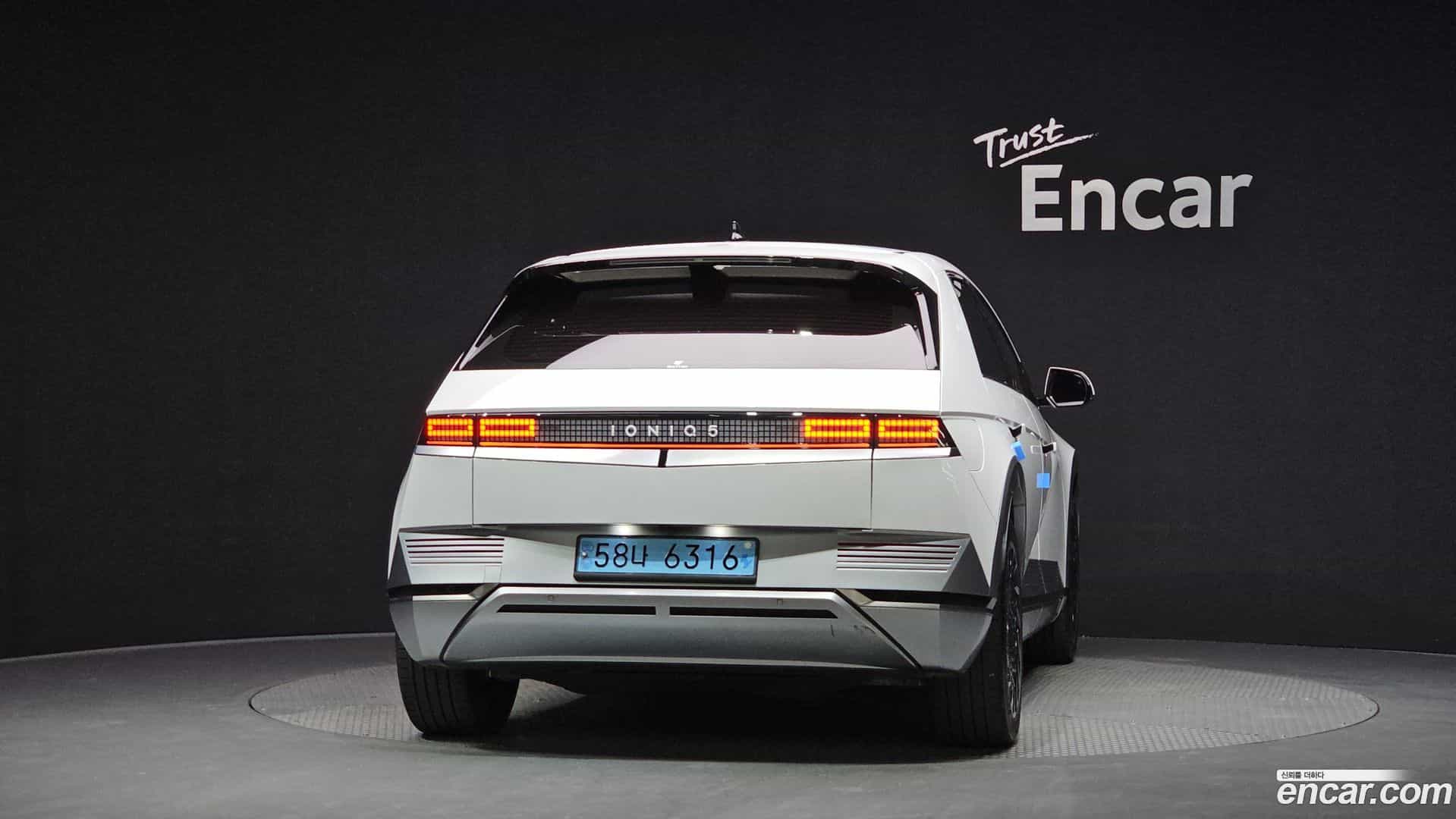 Ioniq5 Hyundai 2022.2-OUTER-004