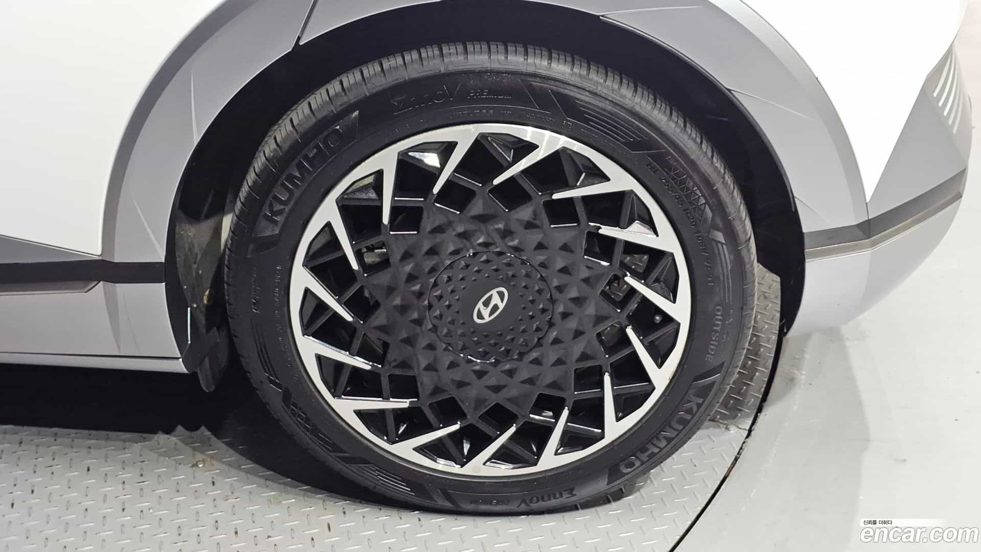 Ioniq5 Hyundai 2022.2-OUTER-031