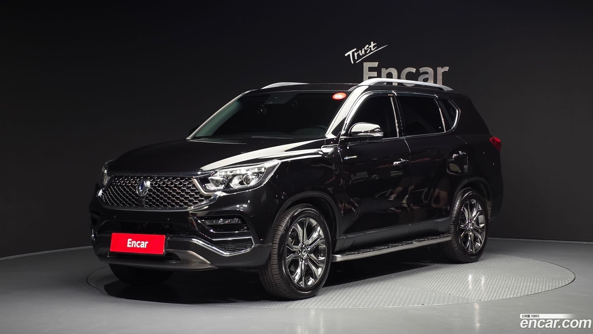 Main__Slider__Photo:Rexton KG Mobility 2019.8-0