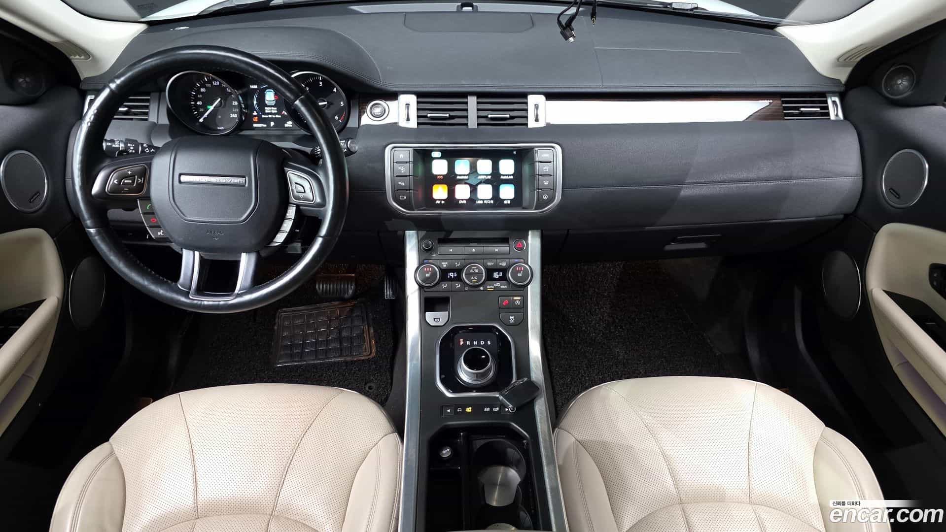 Range Rover Evoque Land Rover 2016.0-INNER-007