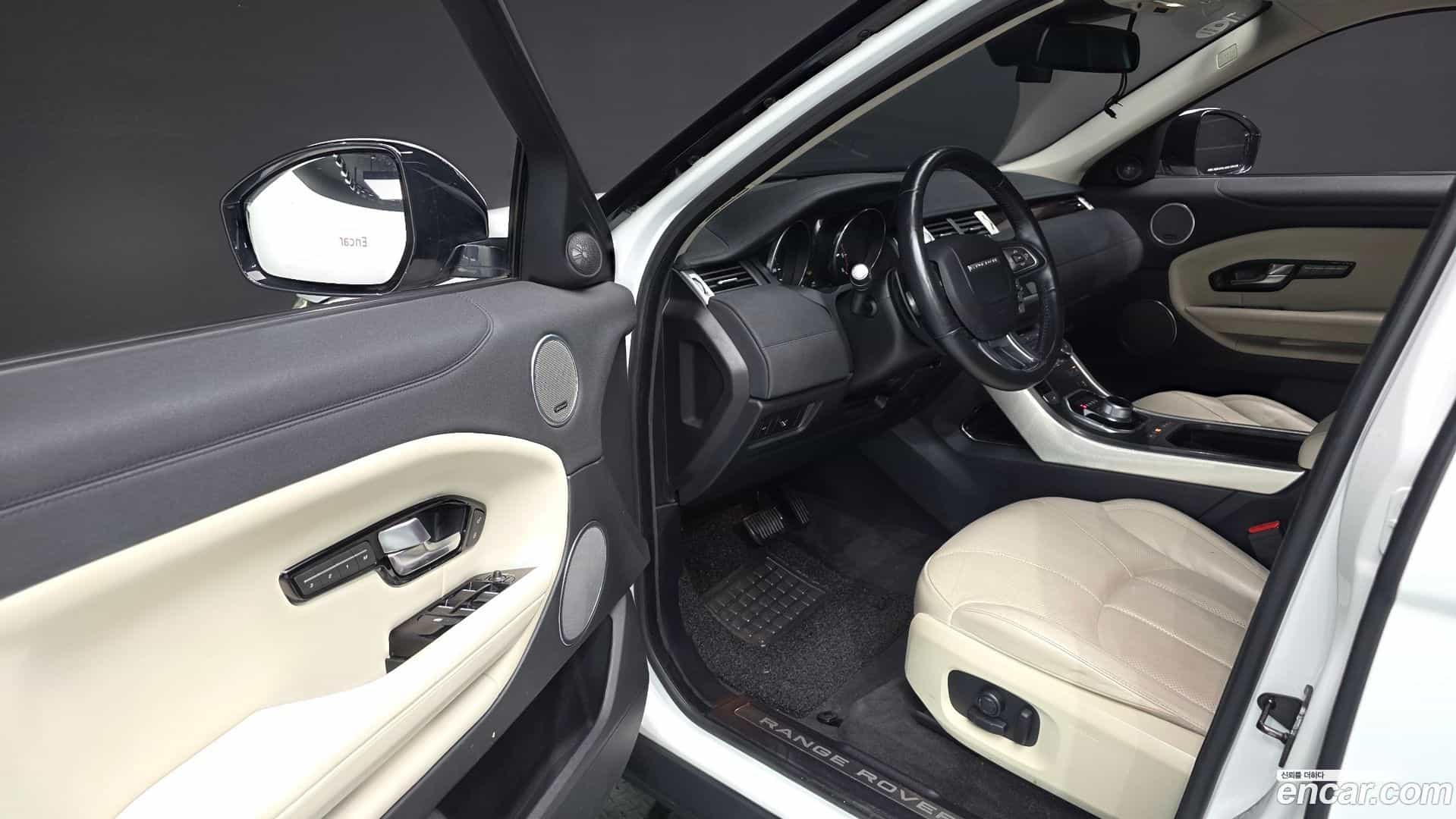 Range Rover Evoque Land Rover 2016.0-OPTION-015