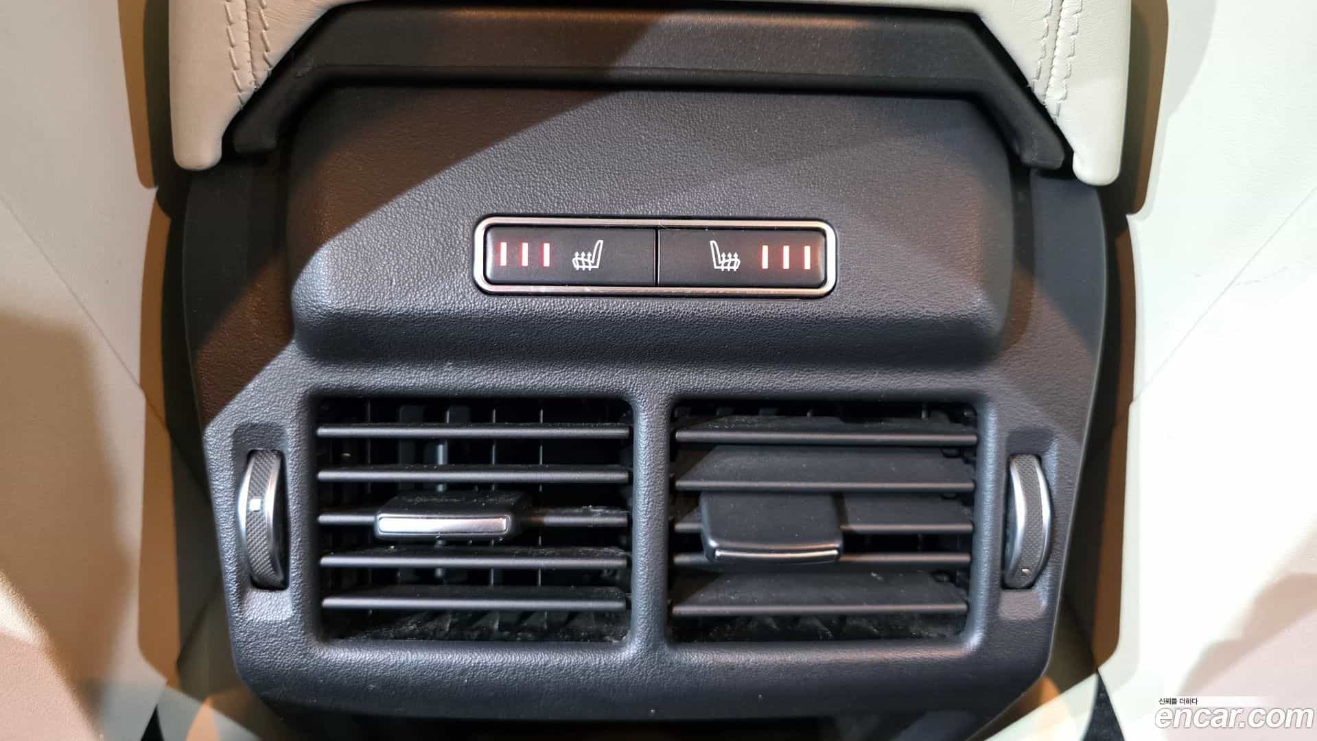 Range Rover Evoque Land Rover 2016.0-OPTION-022