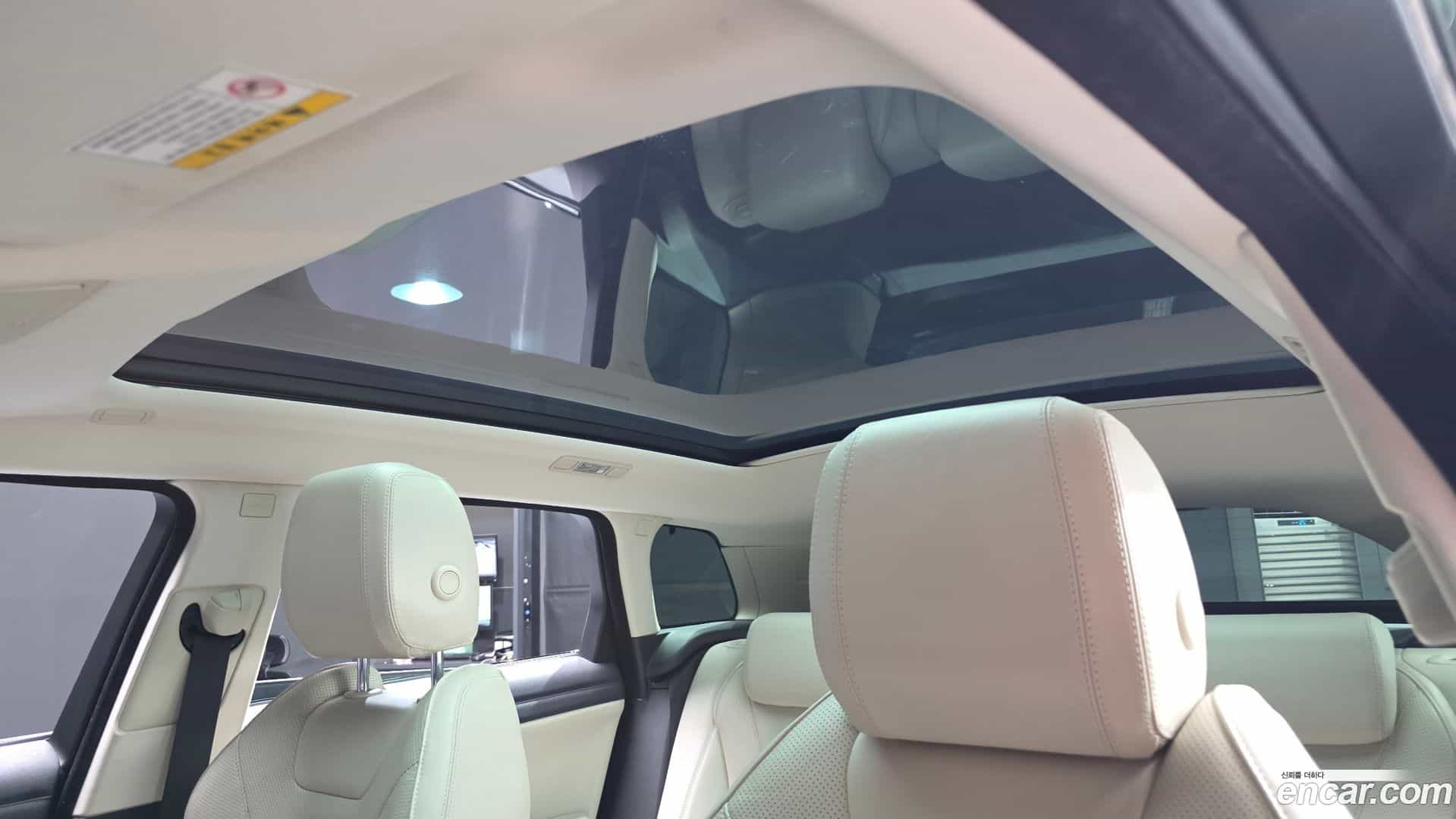 Range Rover Evoque Land Rover 2016.0-OPTION-023