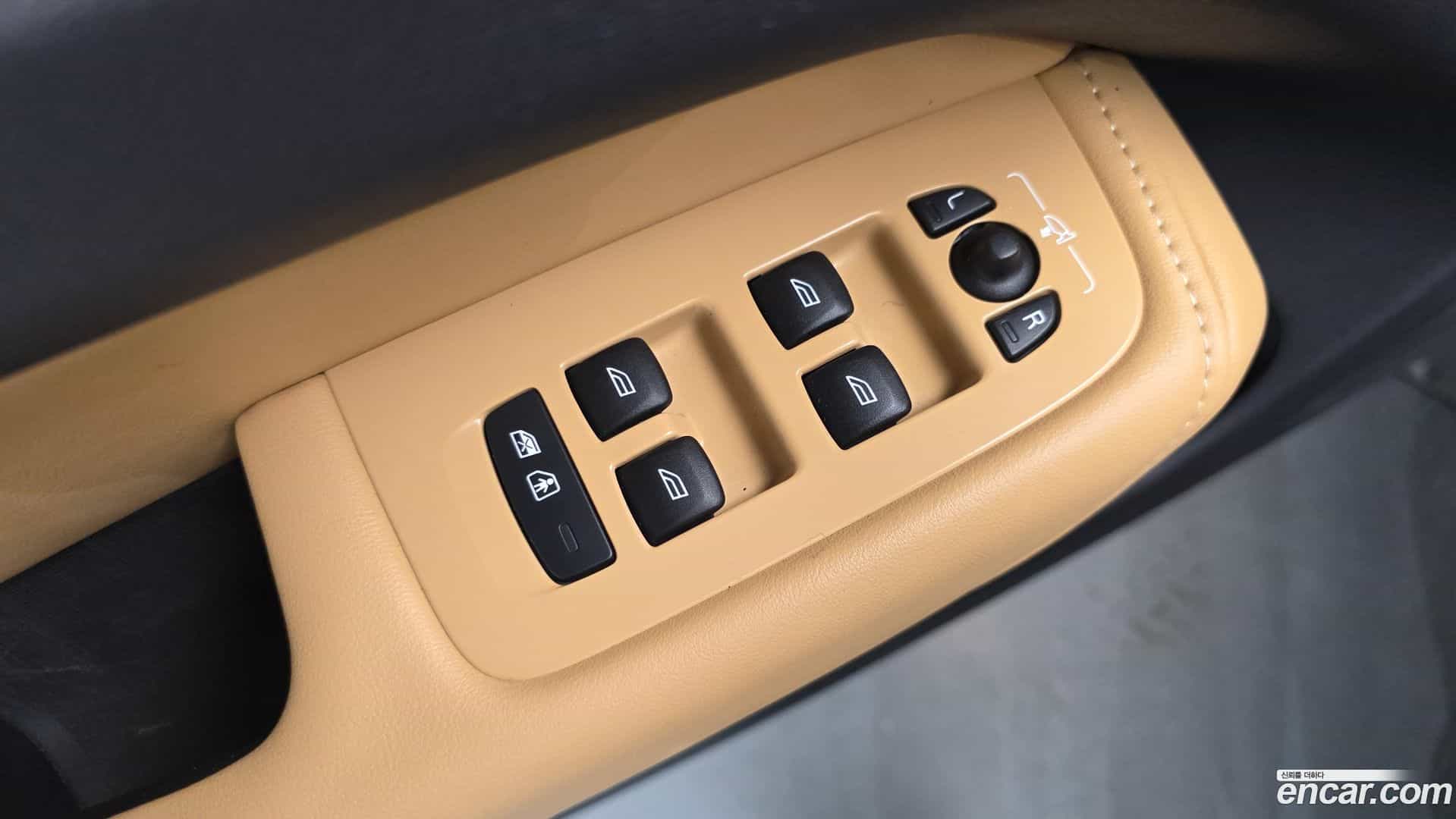 XC60 Volvo 2021.11-OPTION-041